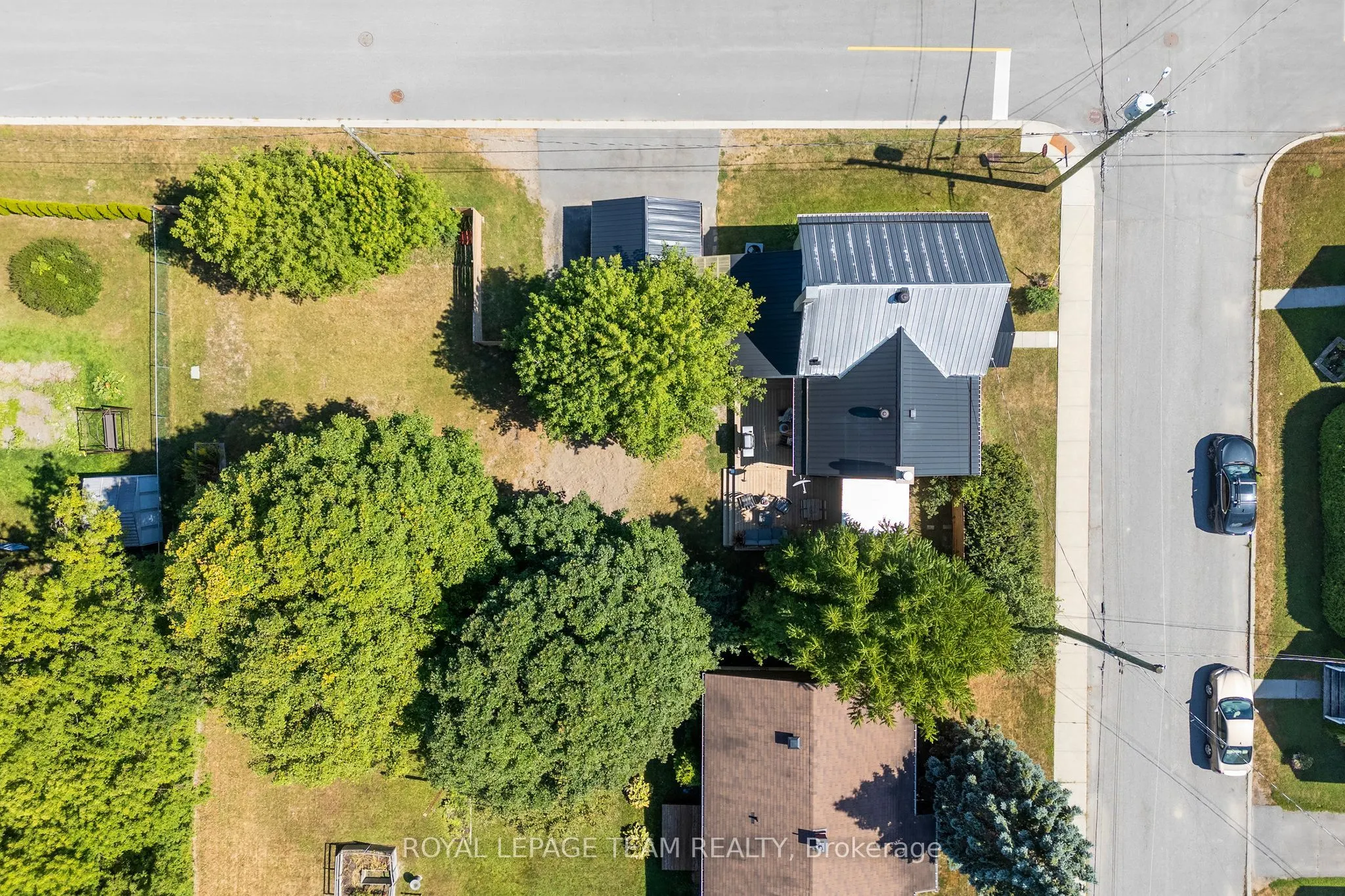212 Prince Street W