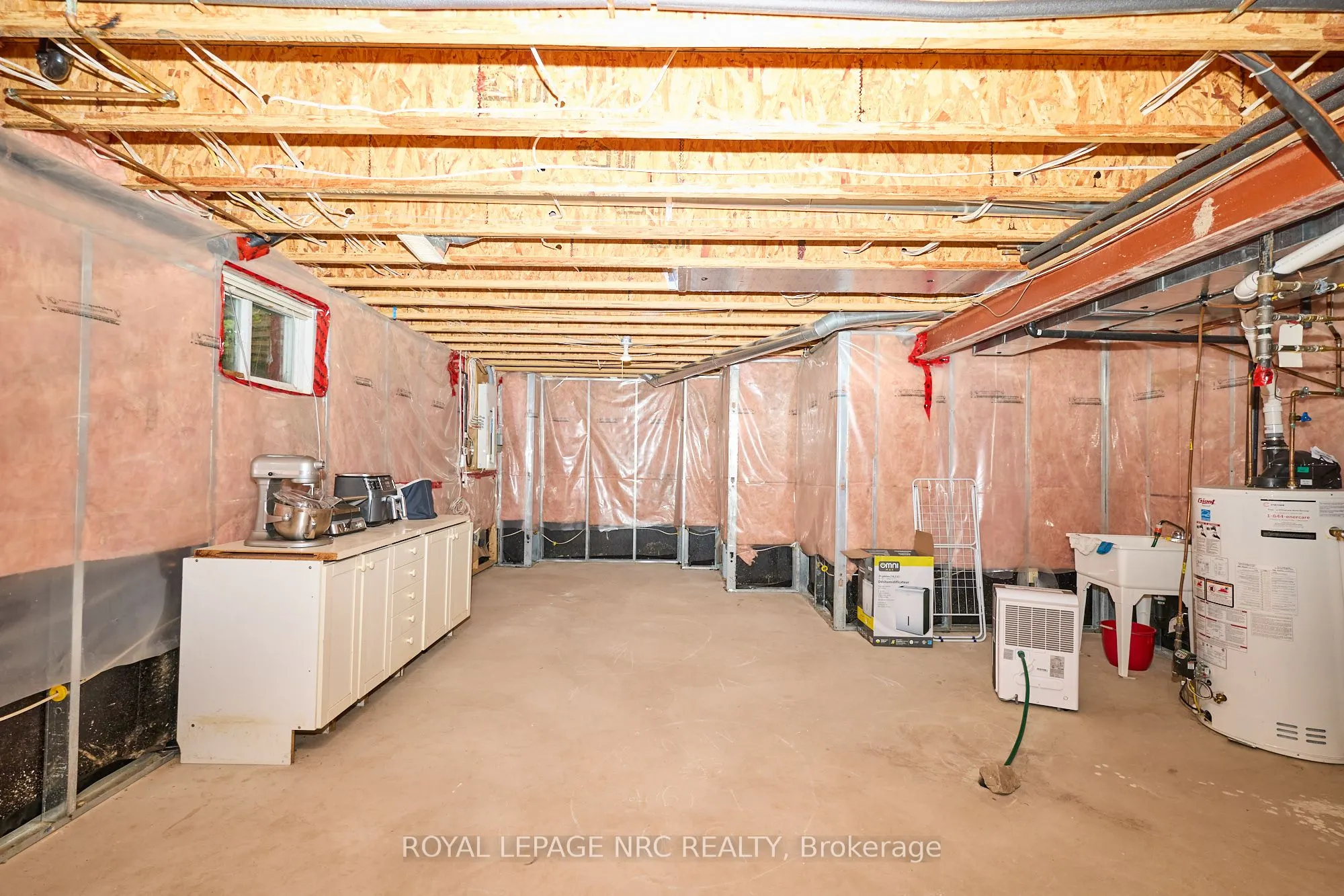 330 John Street W