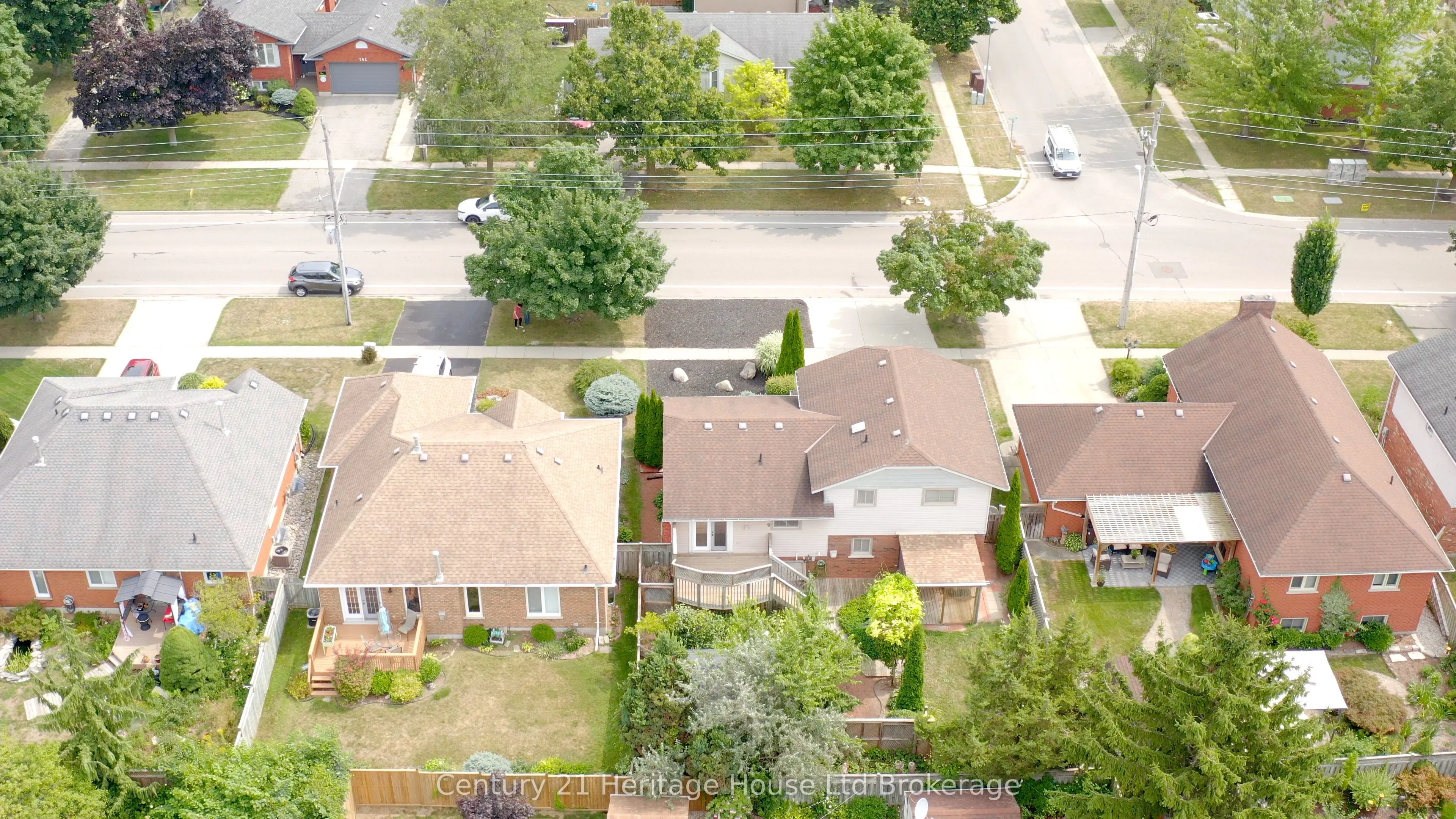 549 Lansdowne Avenue