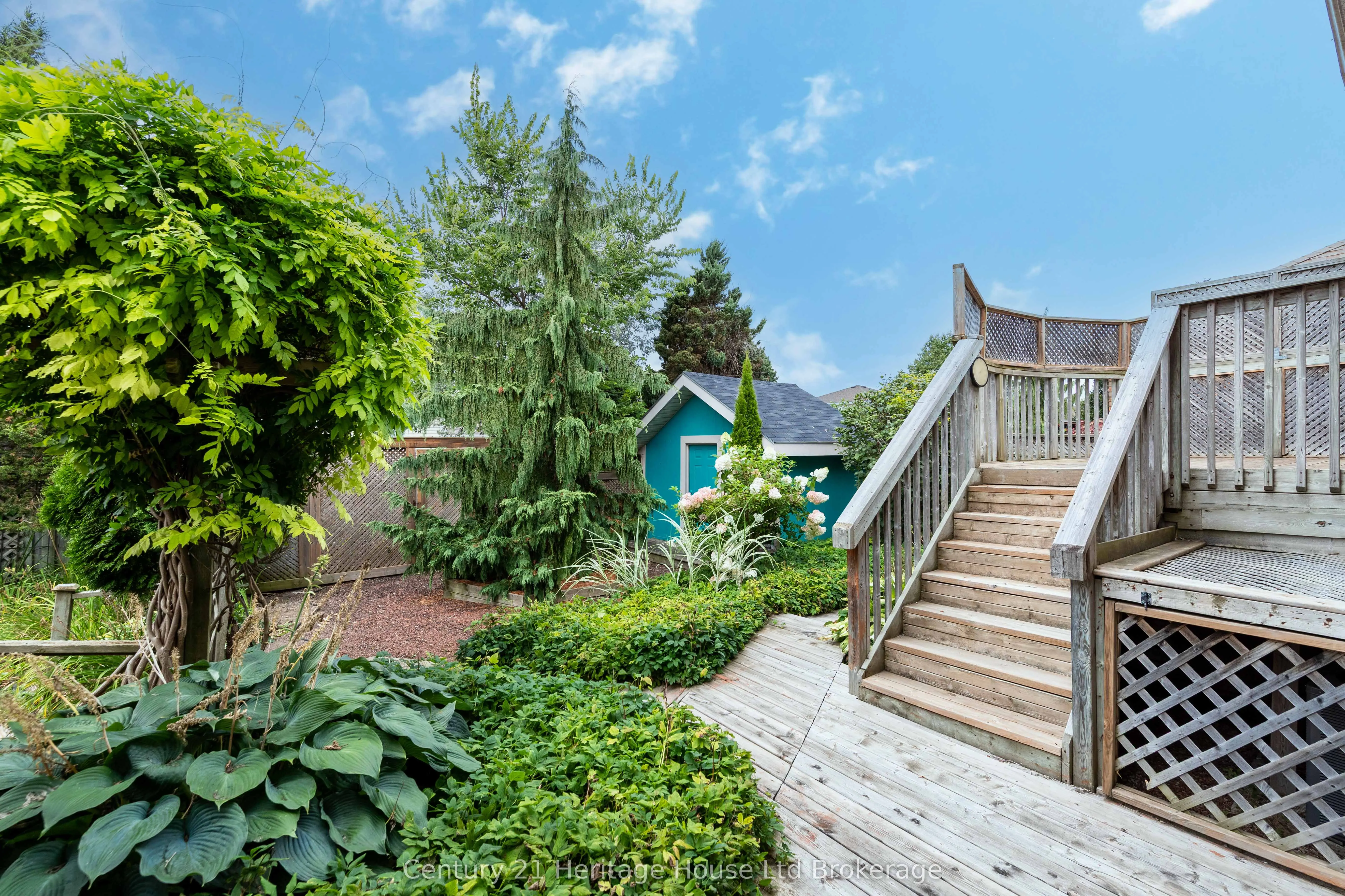 549 Lansdowne Avenue