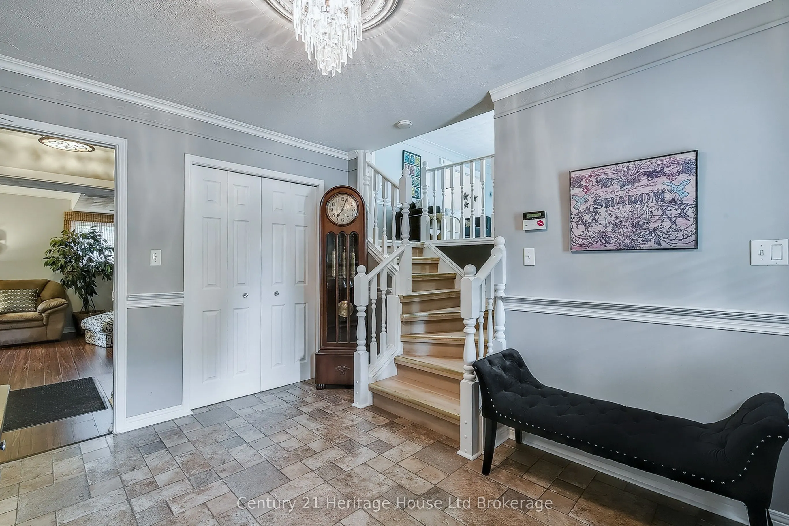 549 Lansdowne Avenue