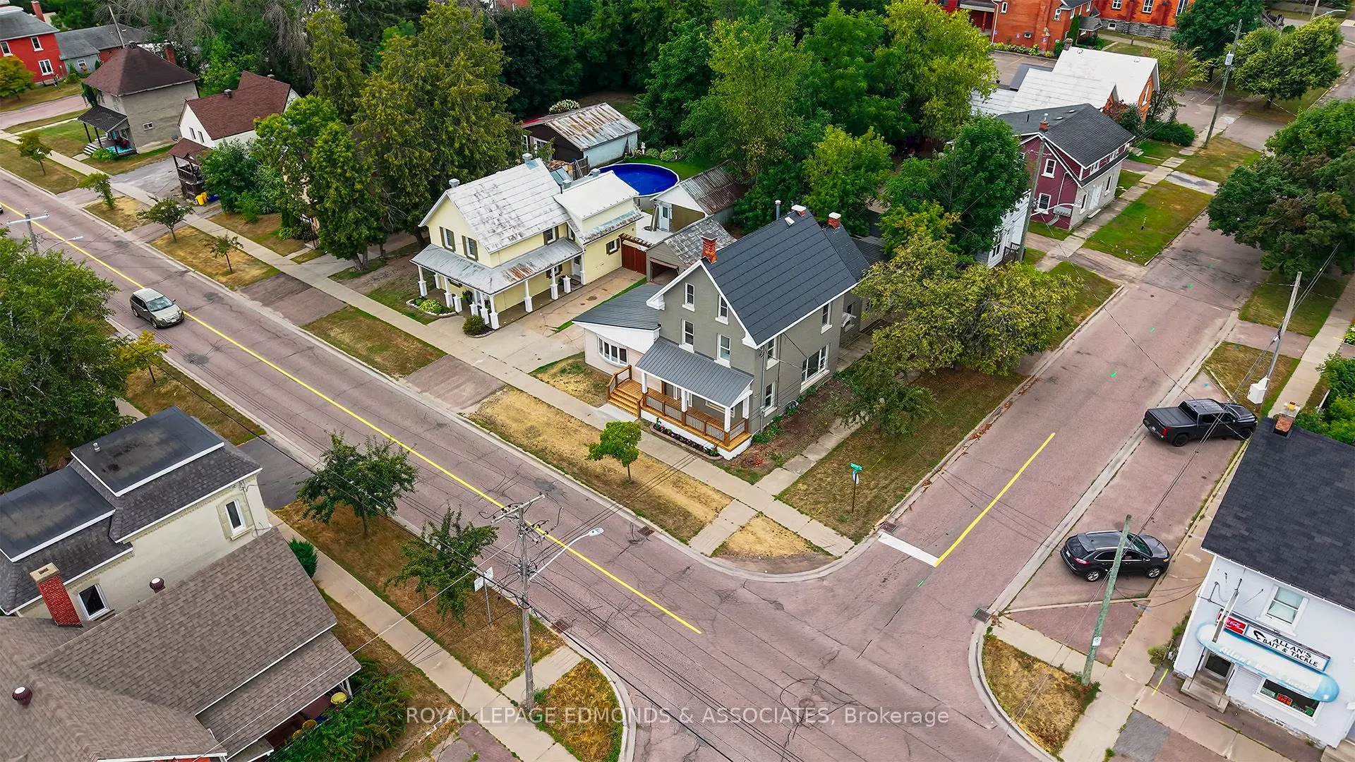 362 Christie Street