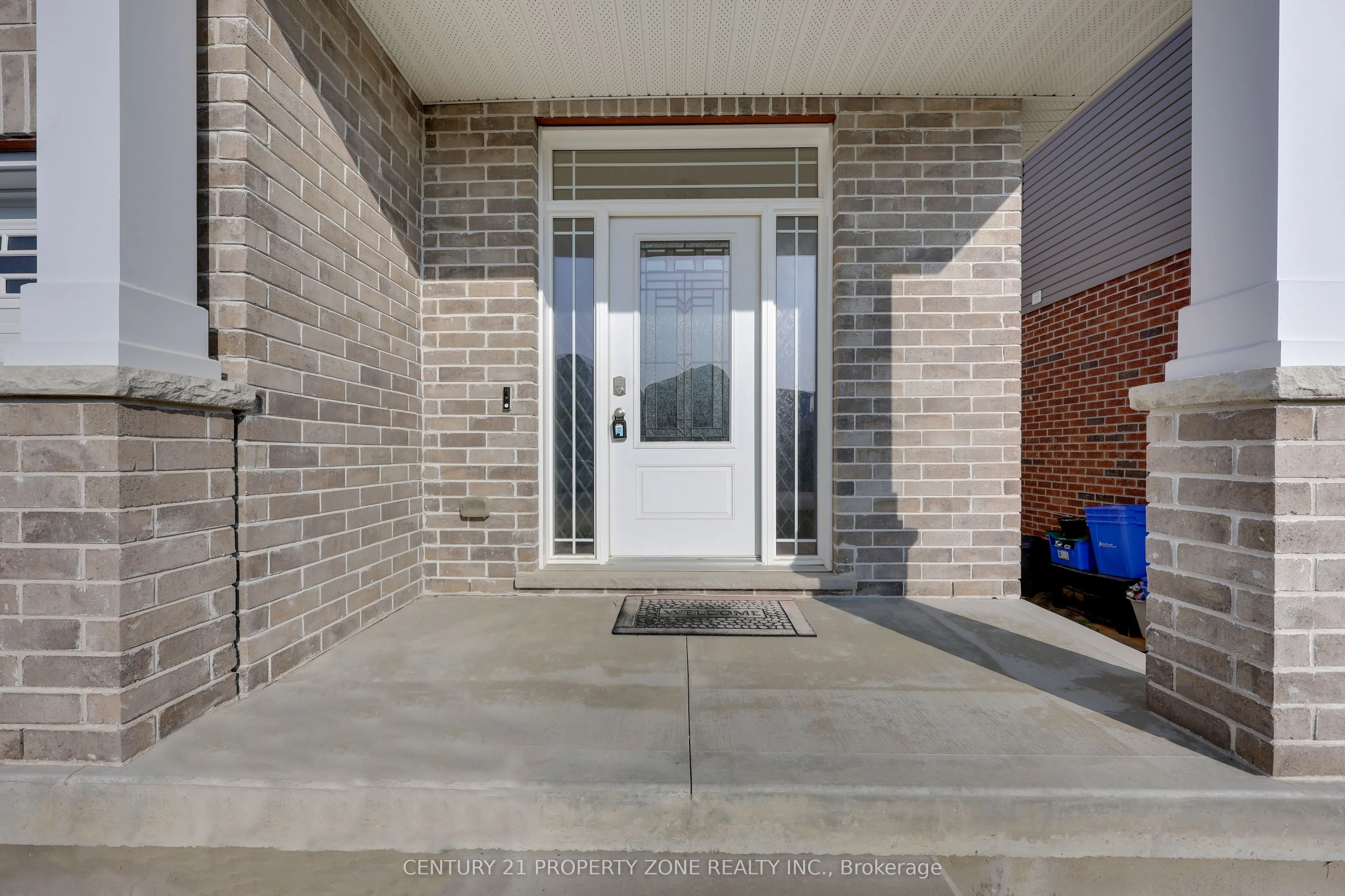8 Chamberlain Avenue