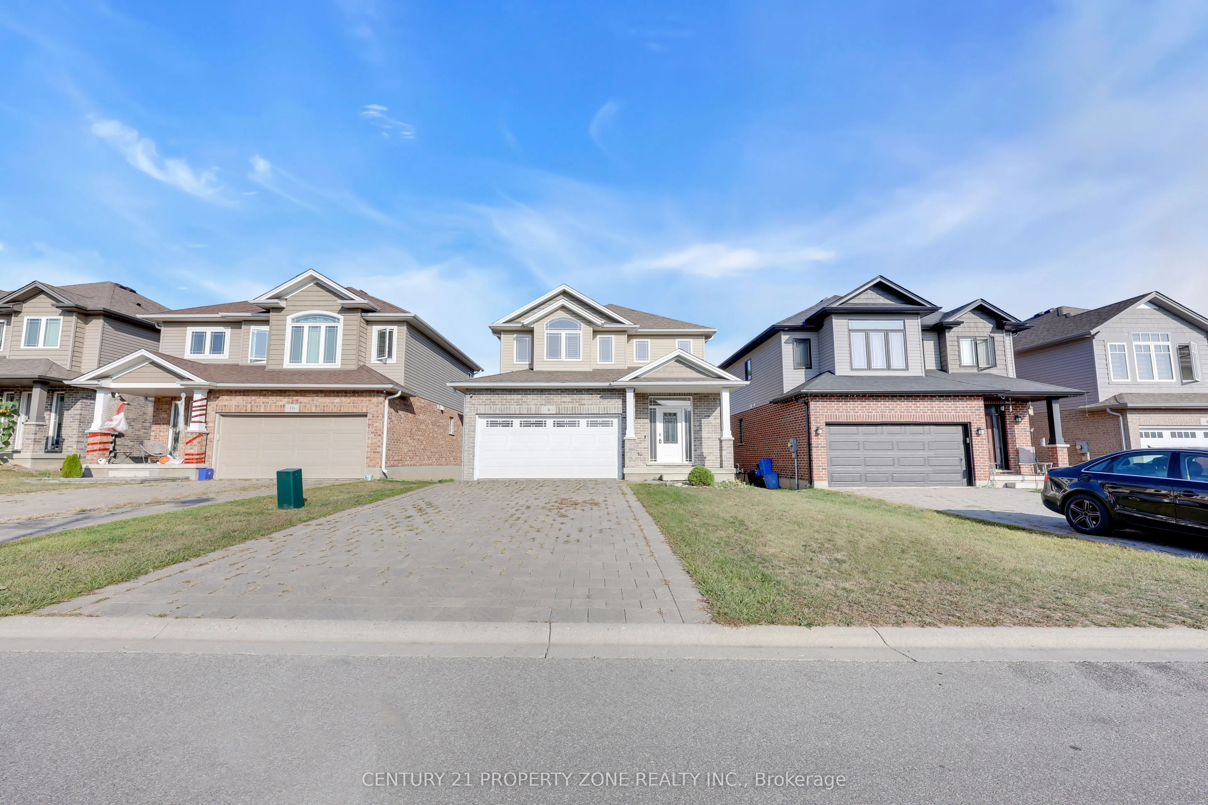 8 Chamberlain Avenue
