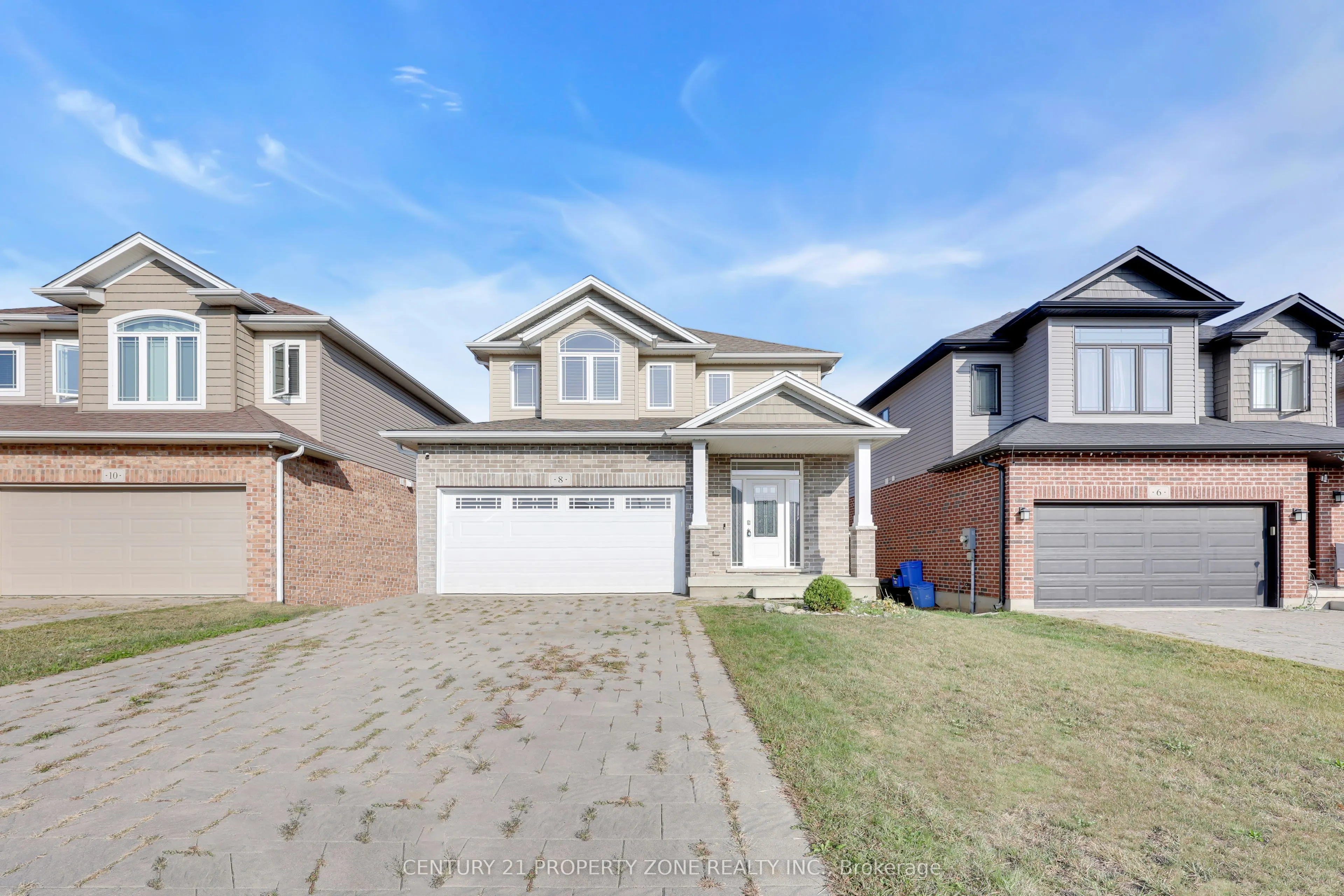 8 Chamberlain Avenue