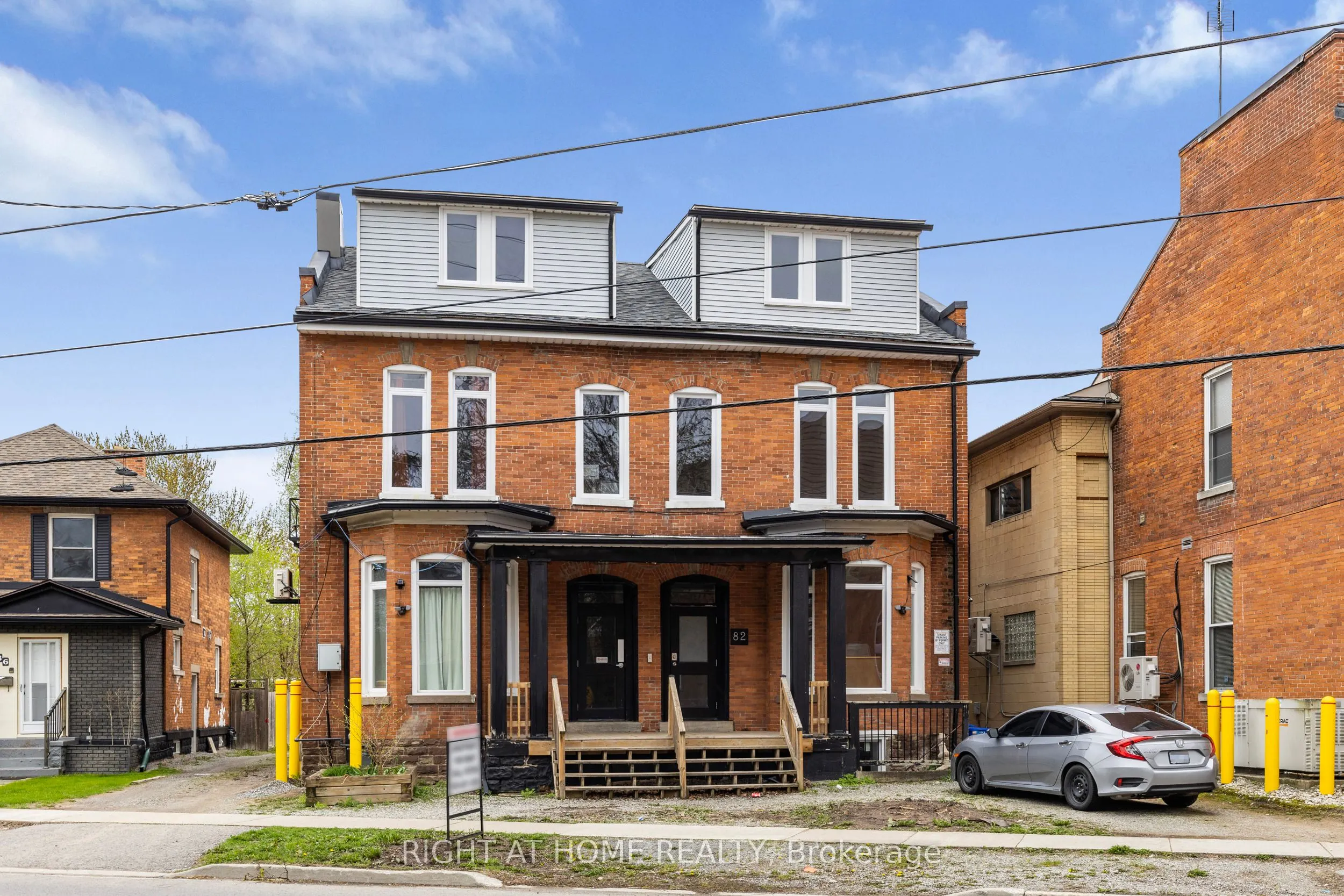 82 Welland Avenue, #5