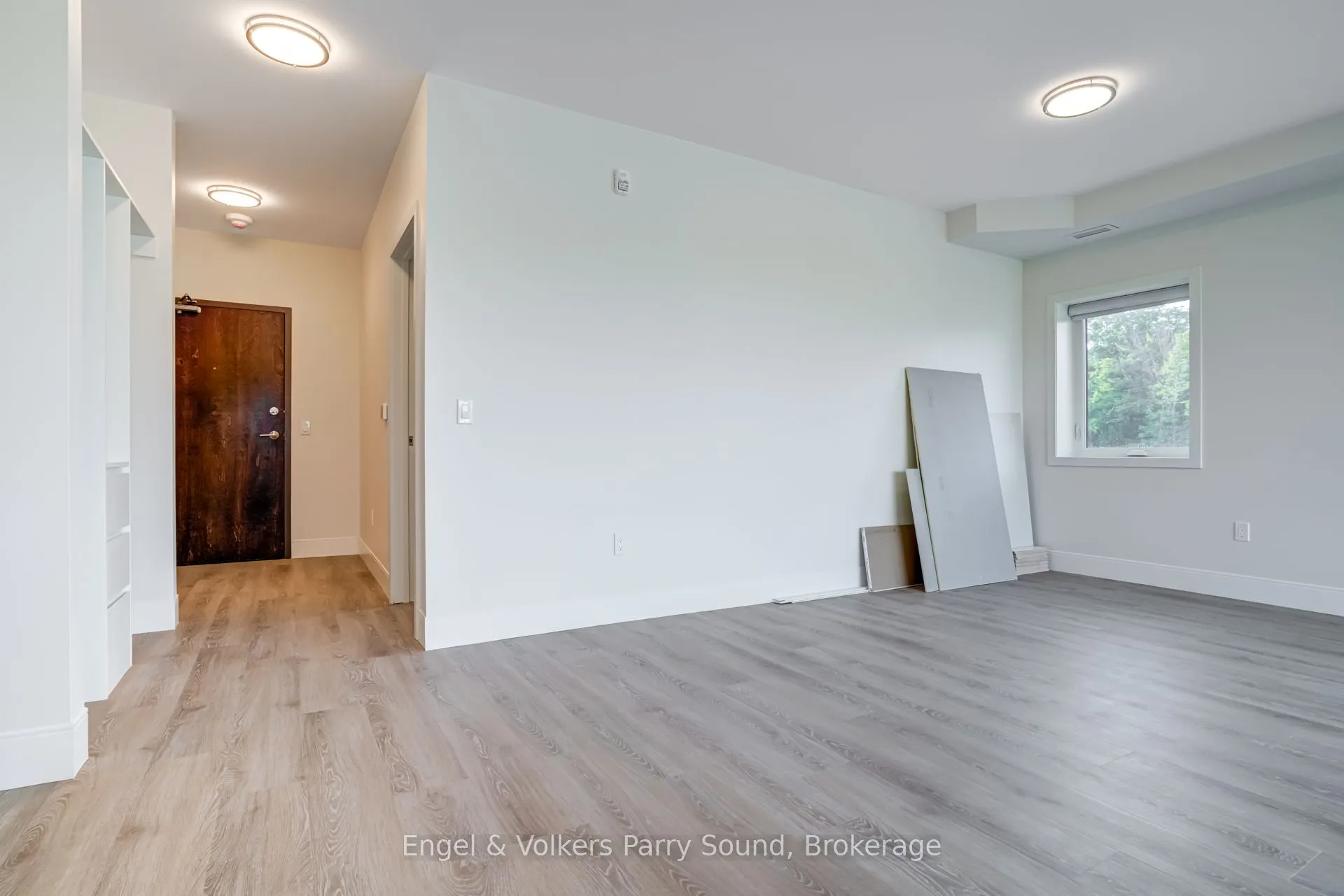 51 GEORGE Street, #201