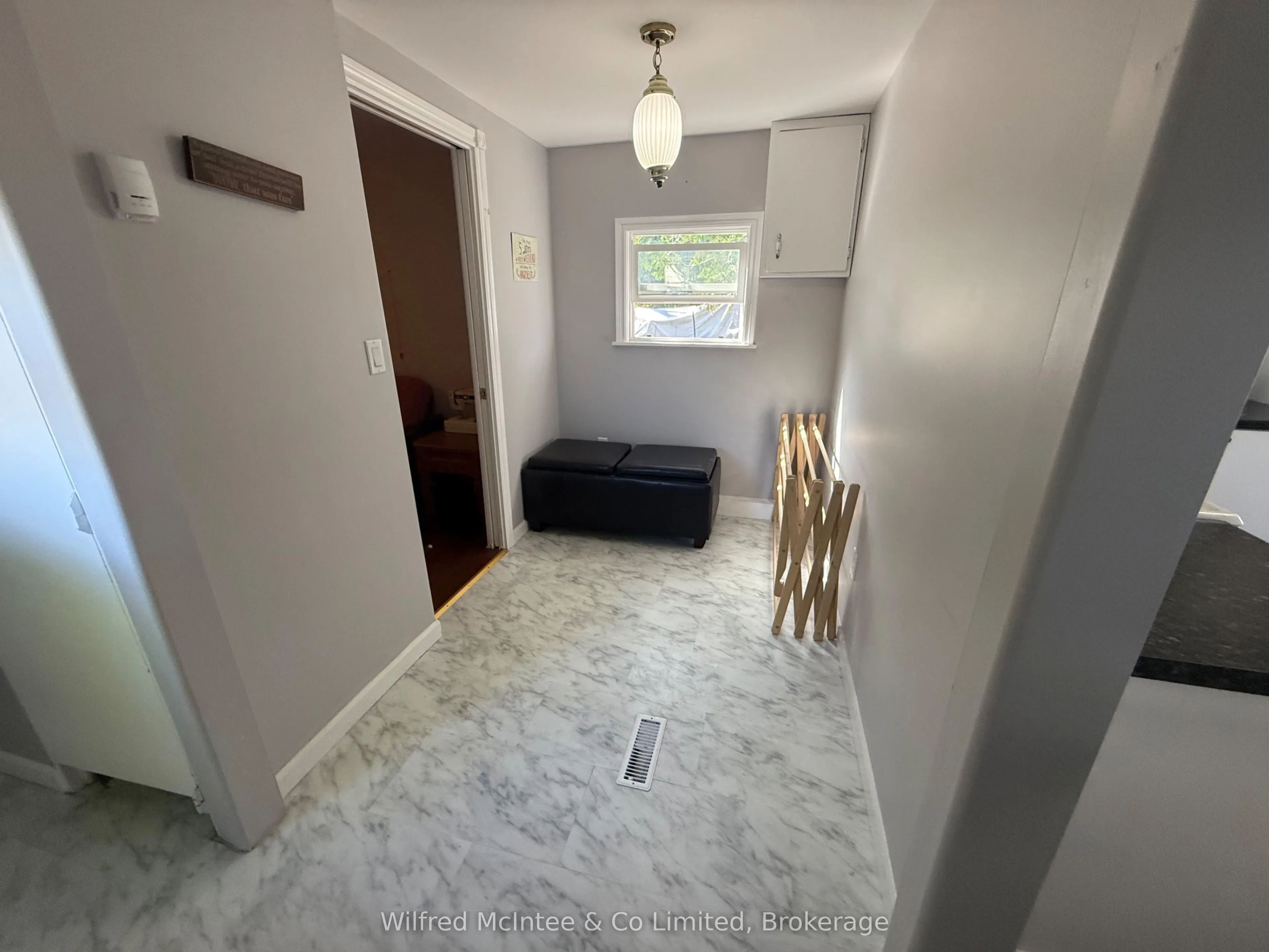 11 Bluejay Court