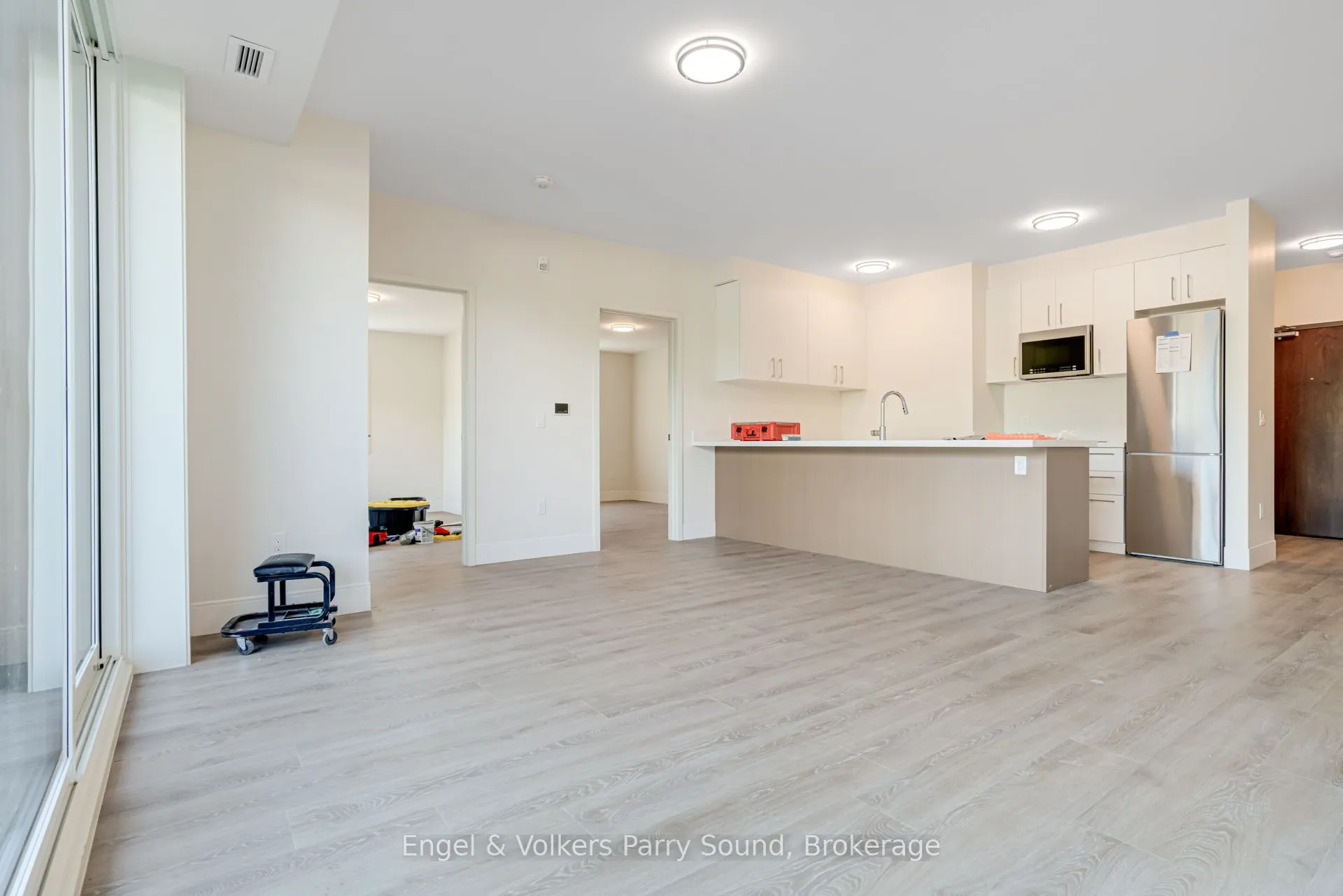 51 GEORGE Street, #107