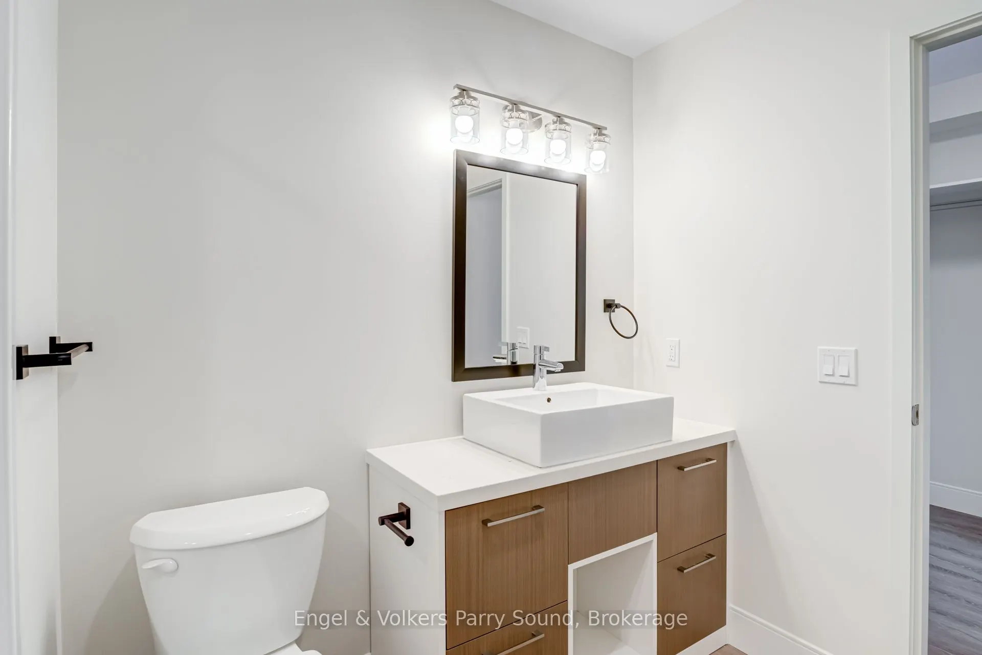 51 GEORGE Street, #107
