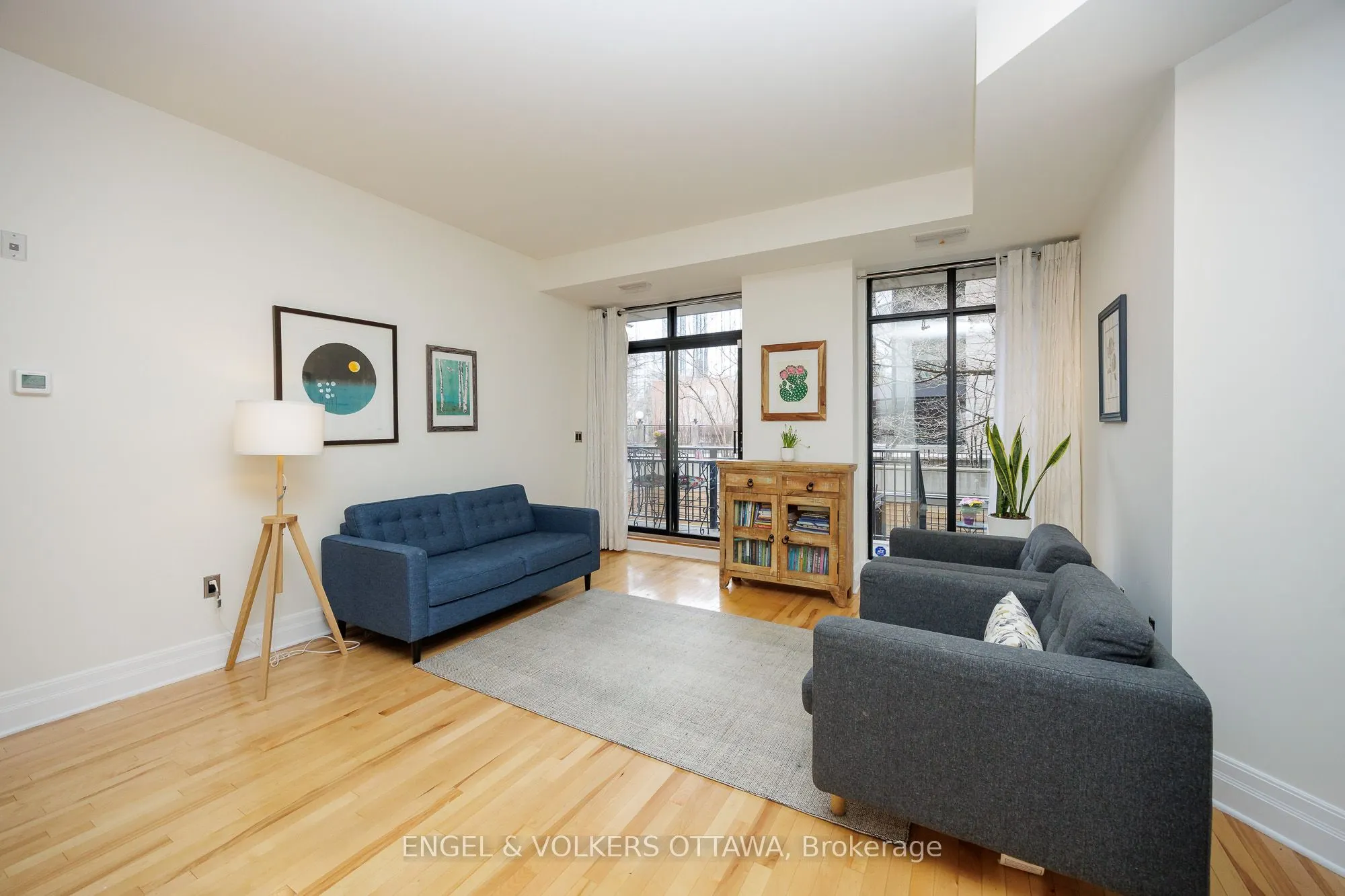375 Lisgar Street, #203