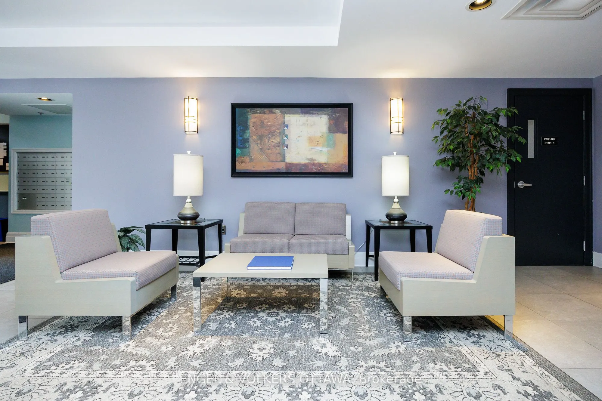 375 Lisgar Street, #203
