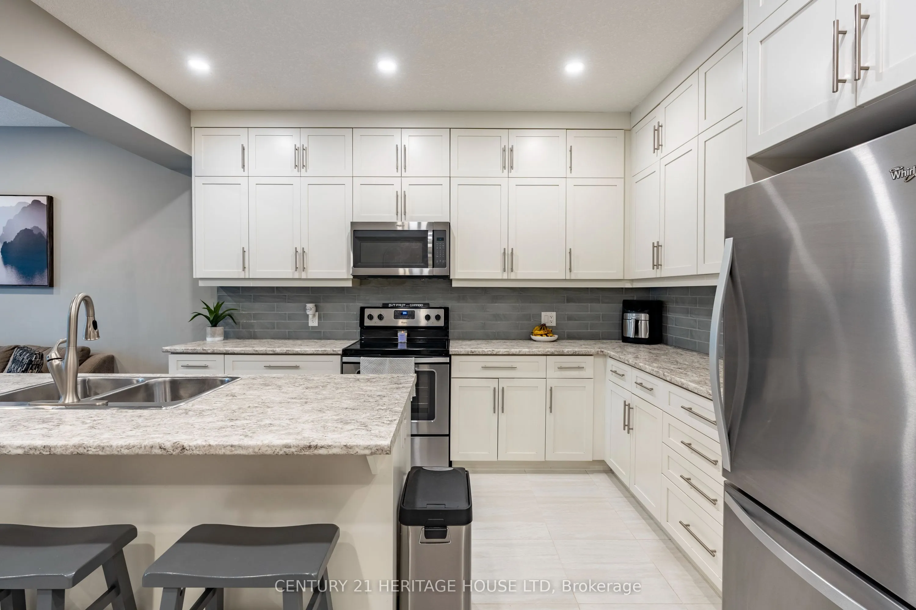 50 Bute Street, #5