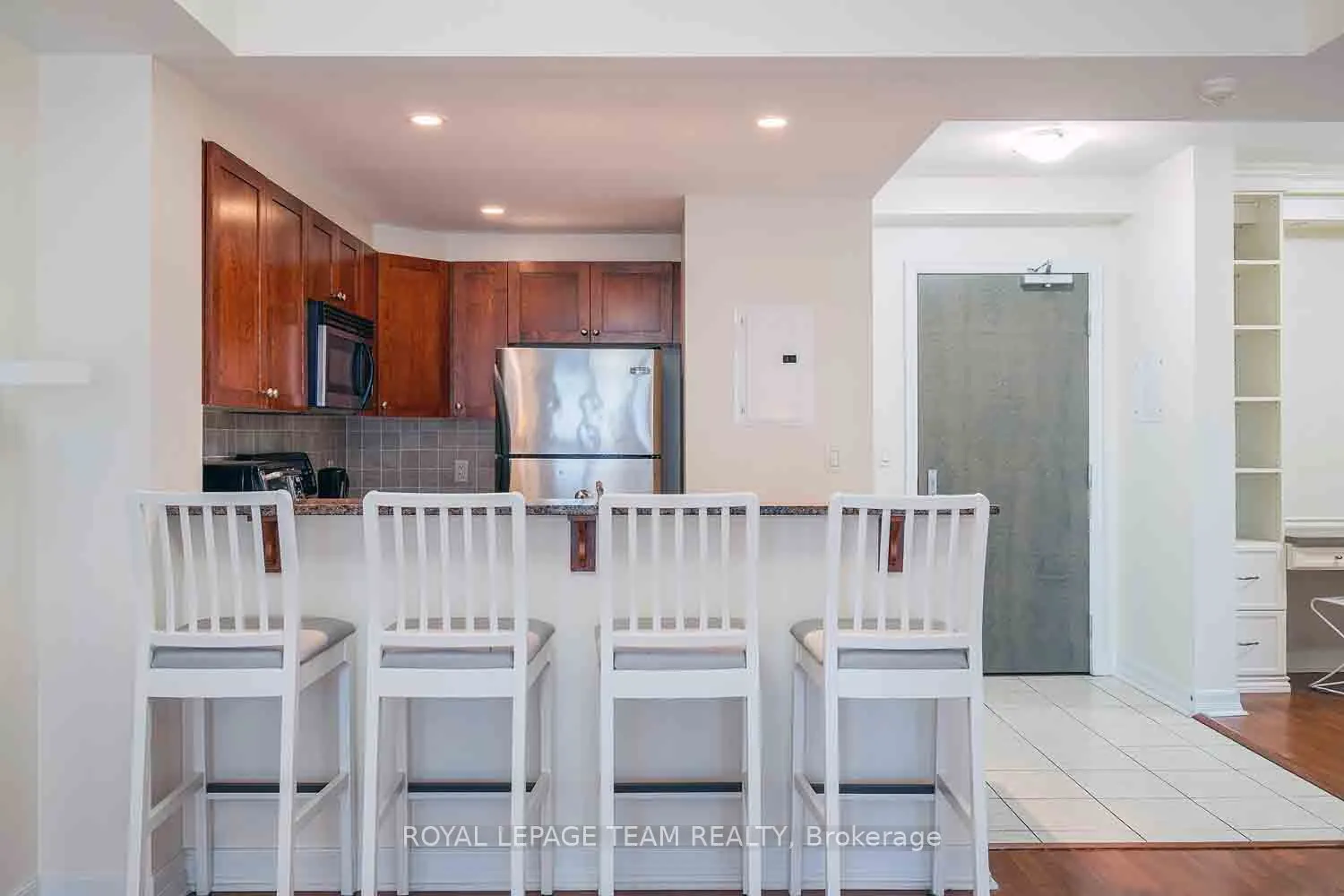 200 BESSERER Street, #909