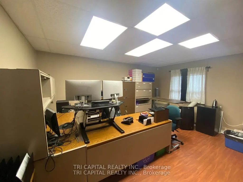 470 Dundas Street, #103