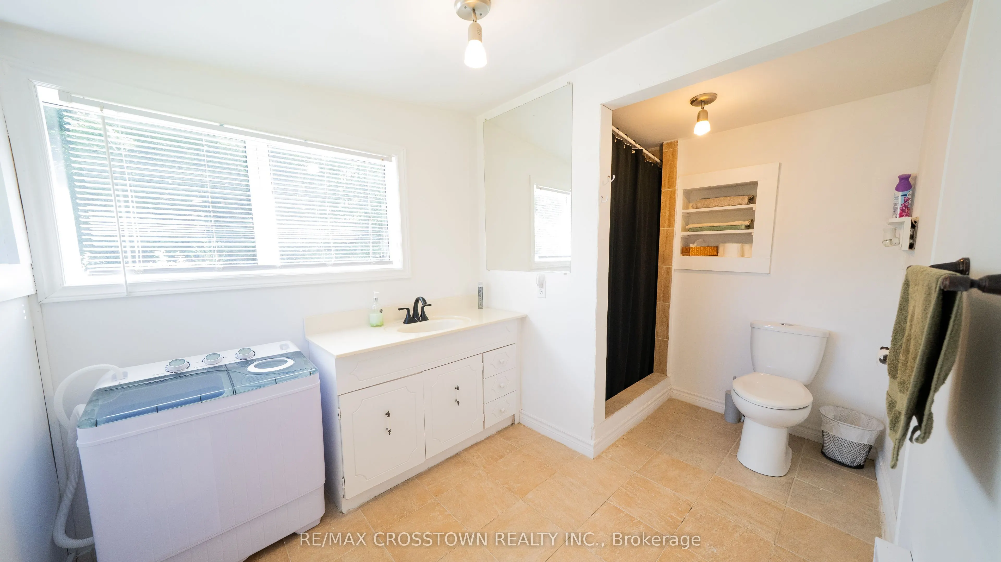 1161 Uffington Road