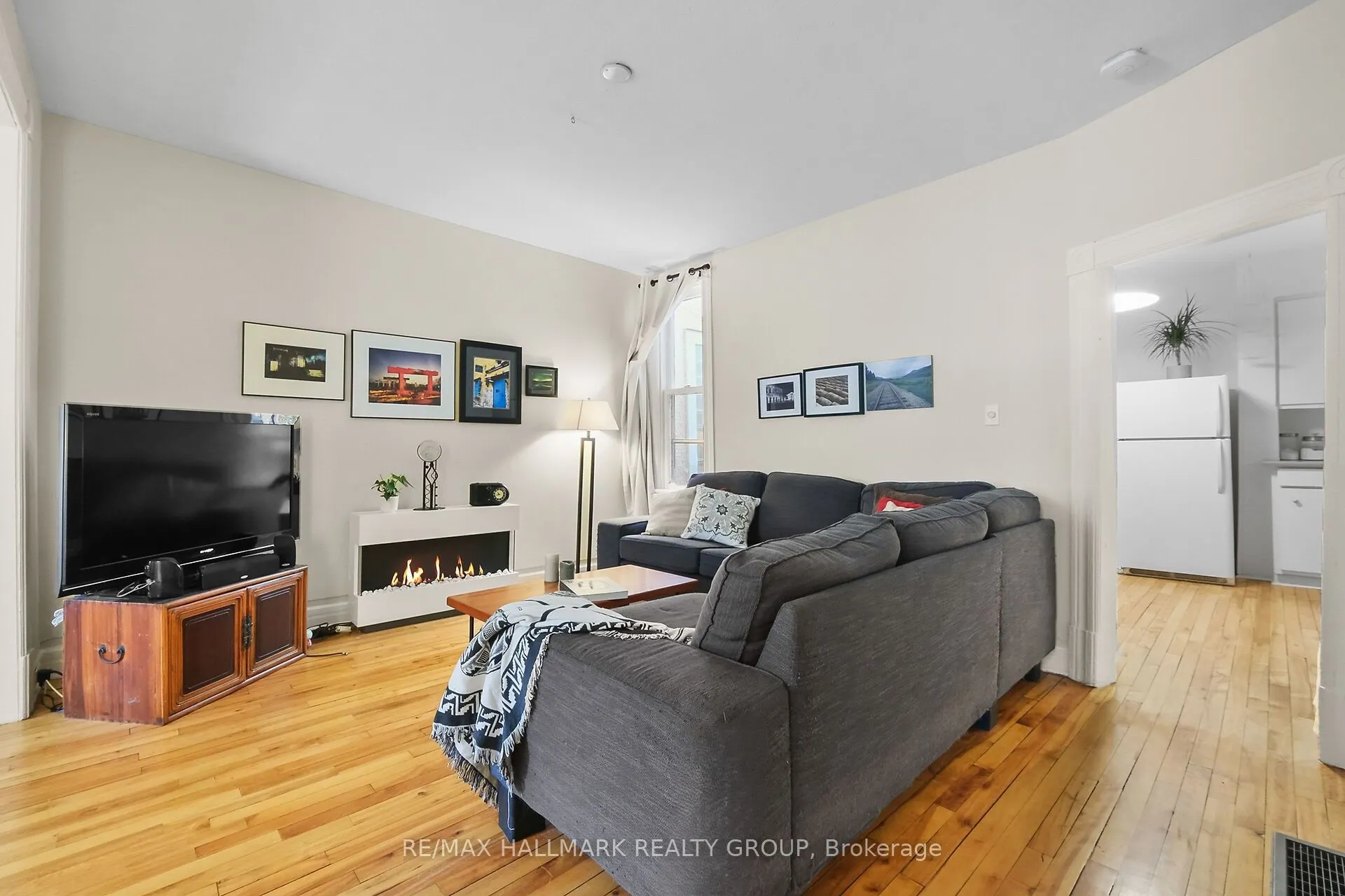 230 Booth Street