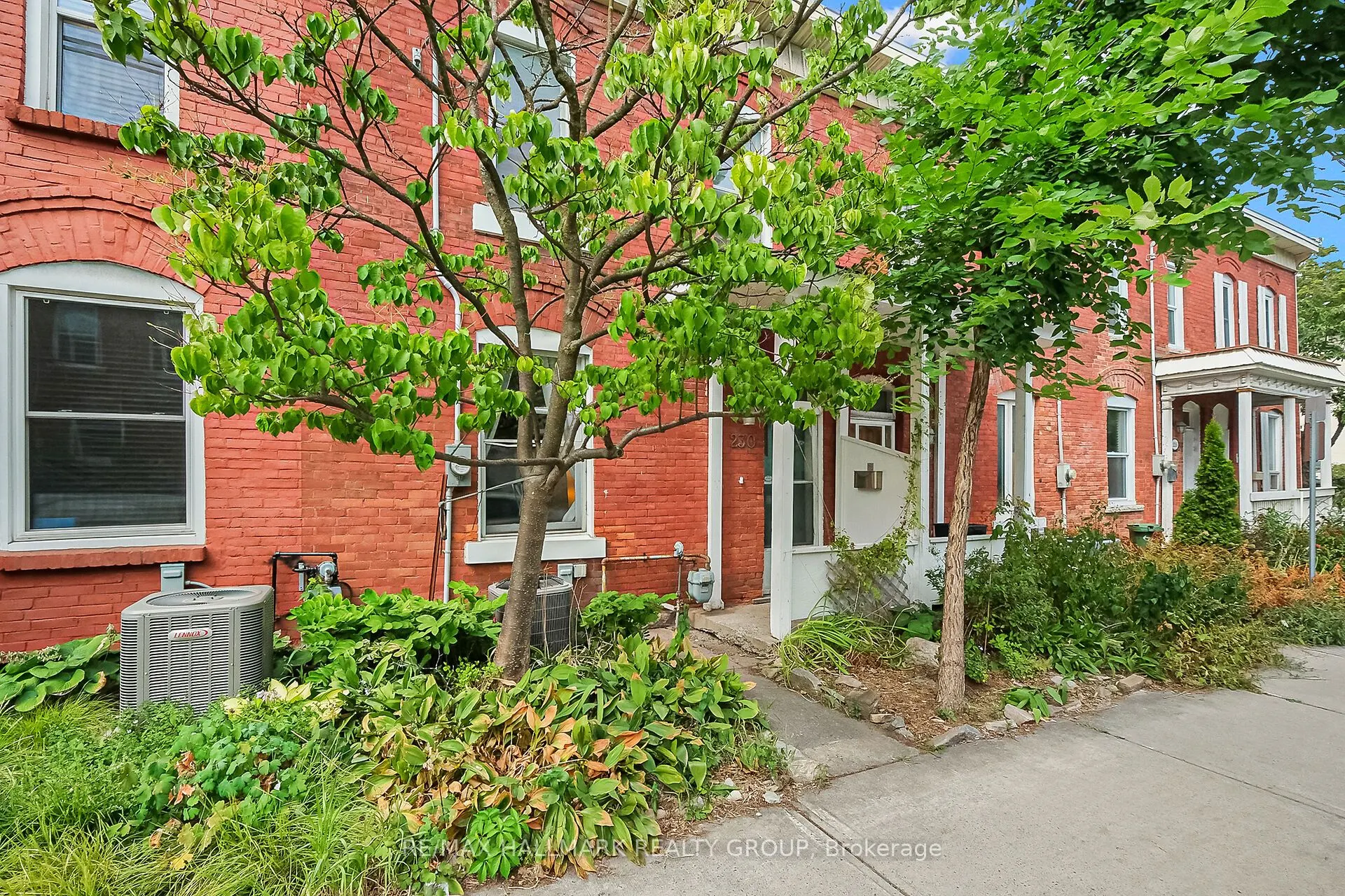 230 Booth Street