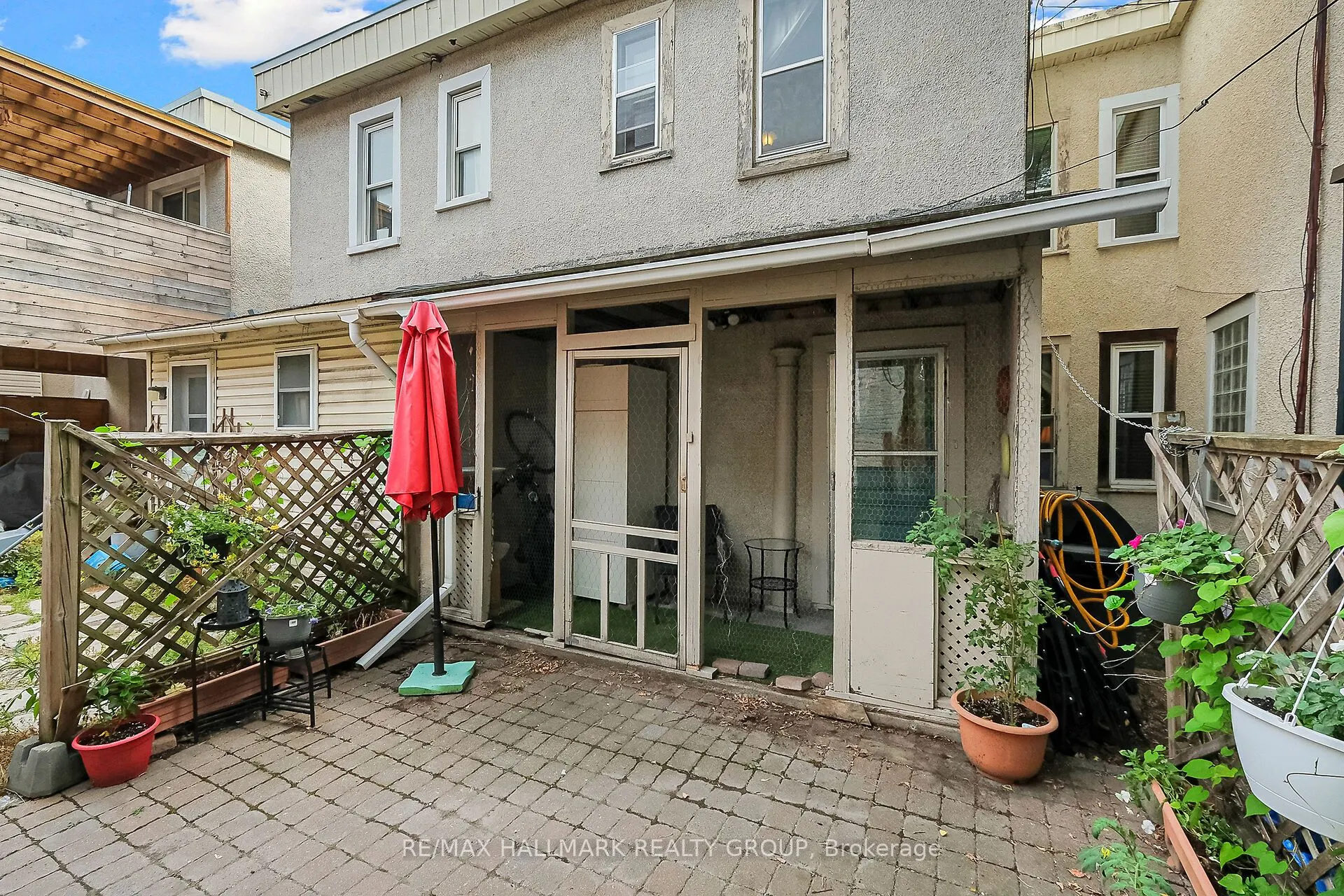 230 Booth Street