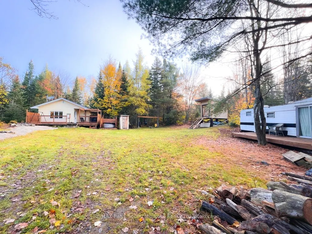 17 Ainslie Lake Road