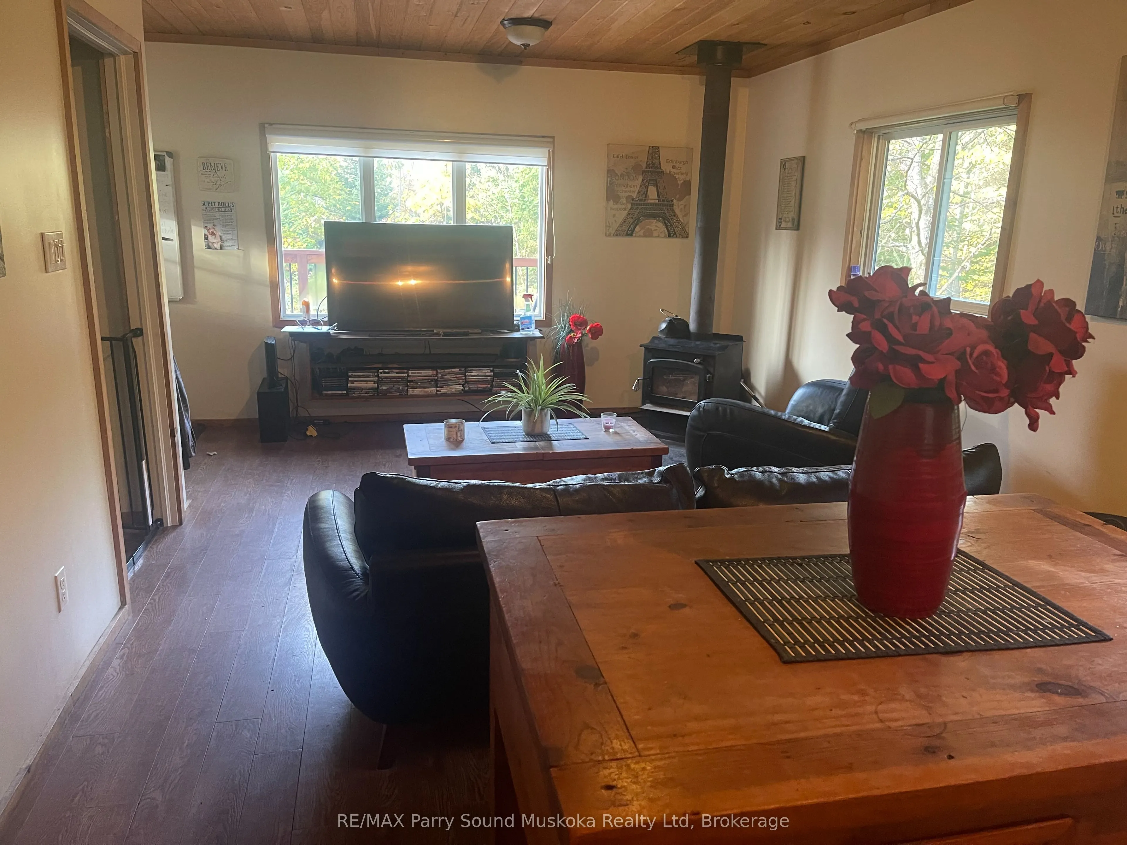 17 Ainslie Lake Road