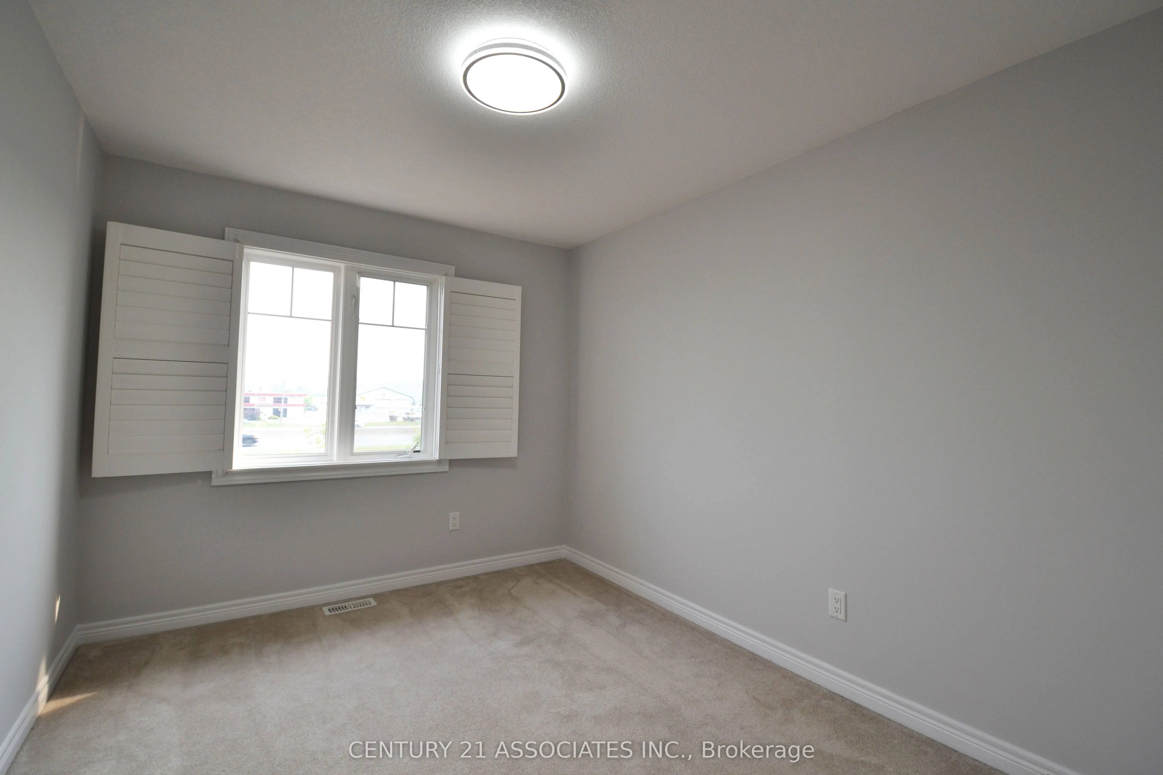 98 Shoreview Place, #6