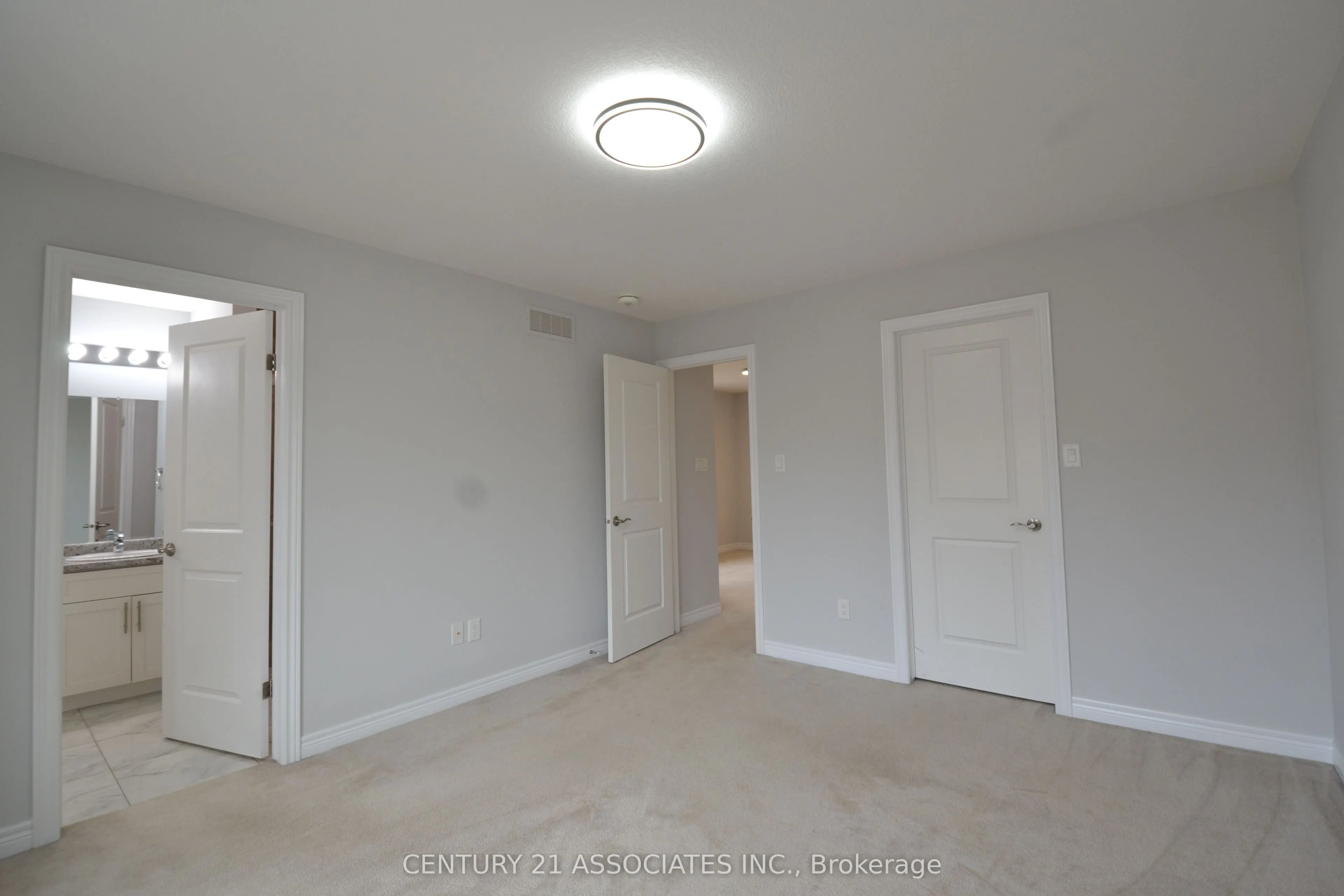 98 Shoreview Place, #6