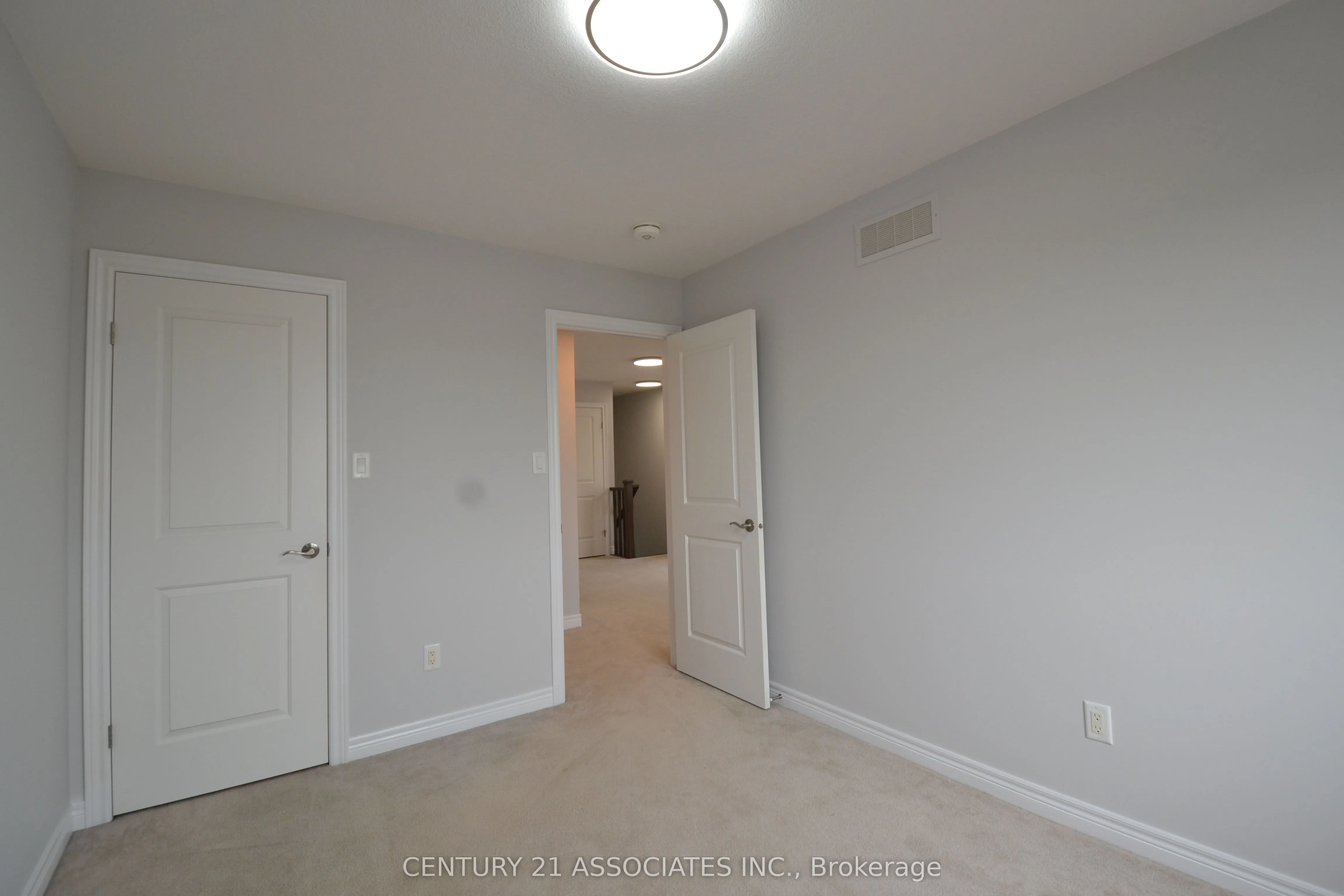 98 Shoreview Place, #6