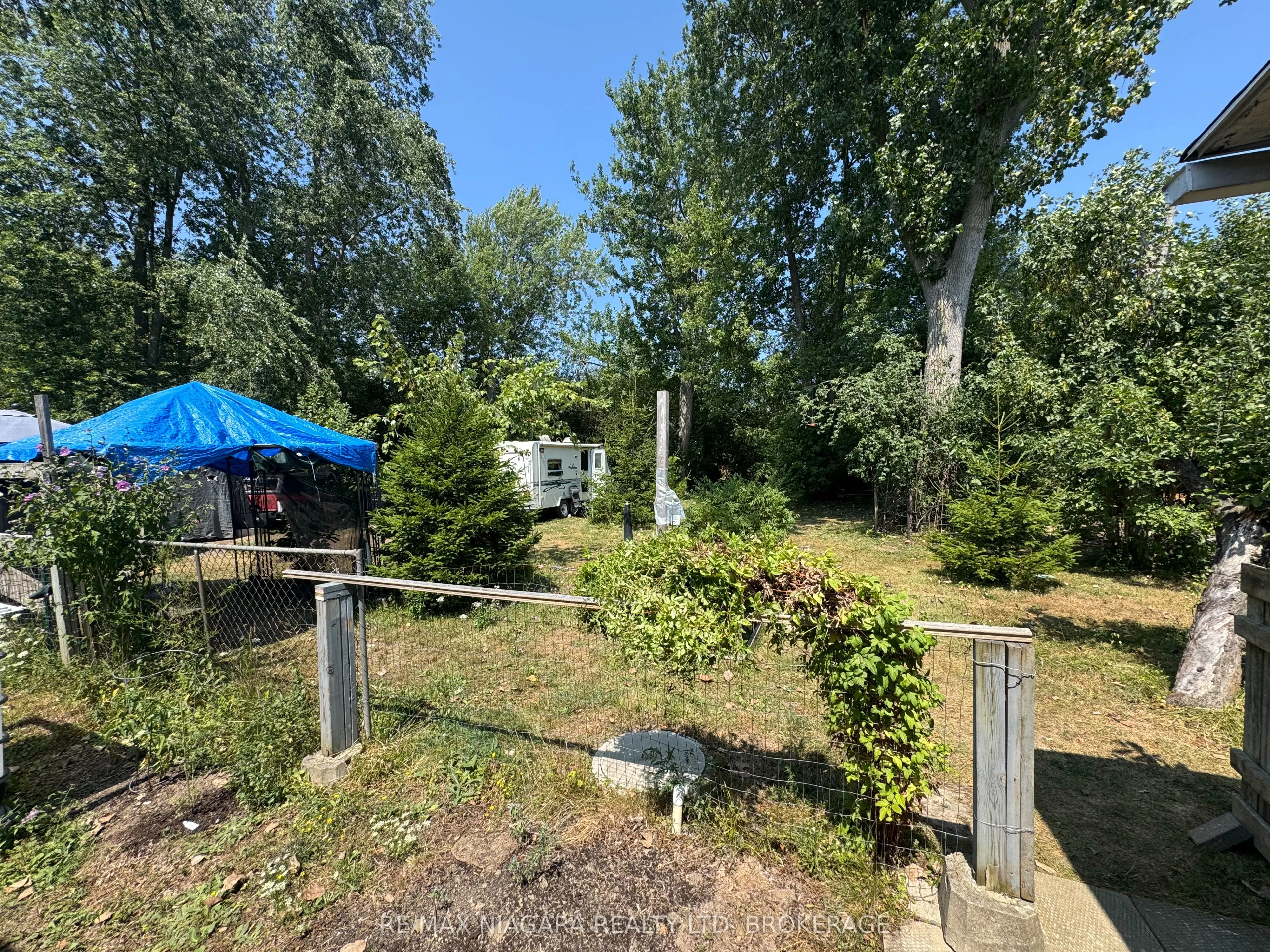 1640 Dominion Road