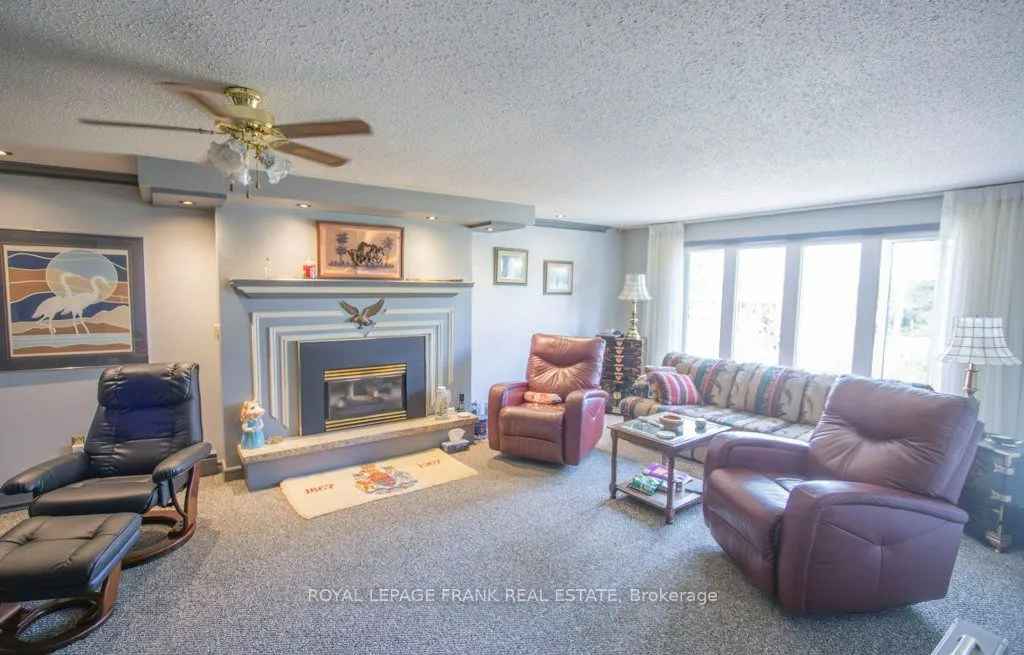 357 The Captains Corners
