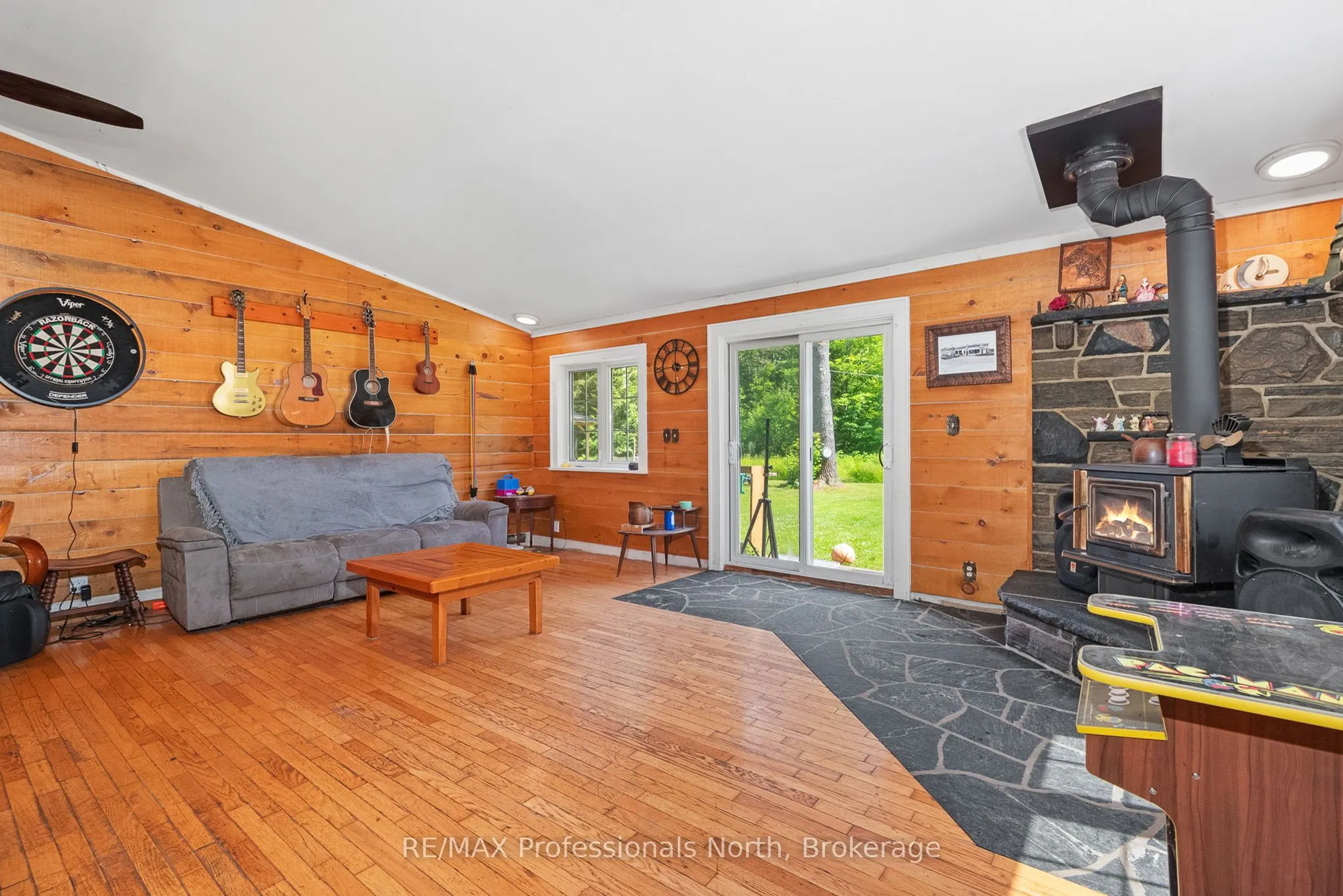 187 Stephenson 4 Road W