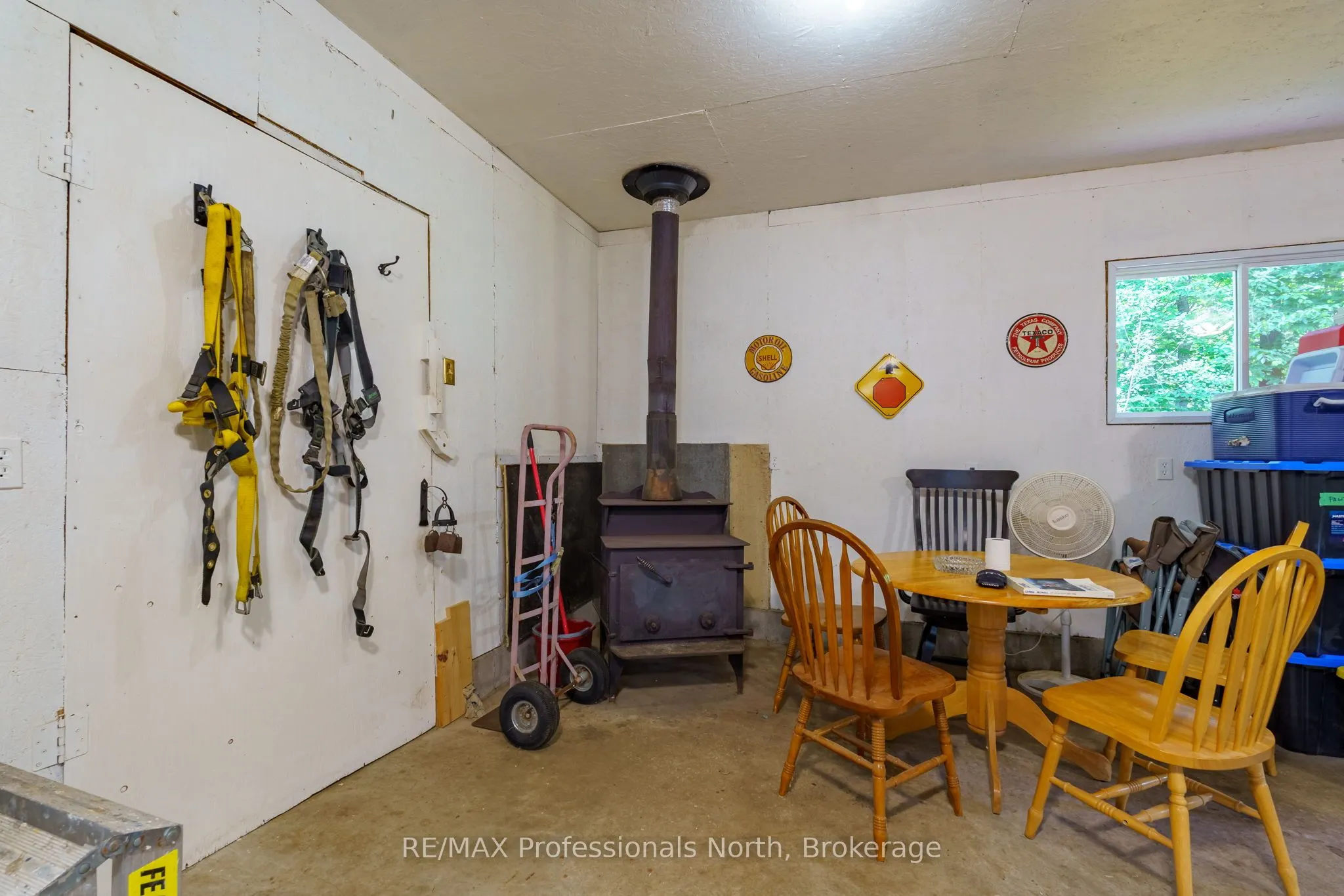 187 Stephenson 4 Road W