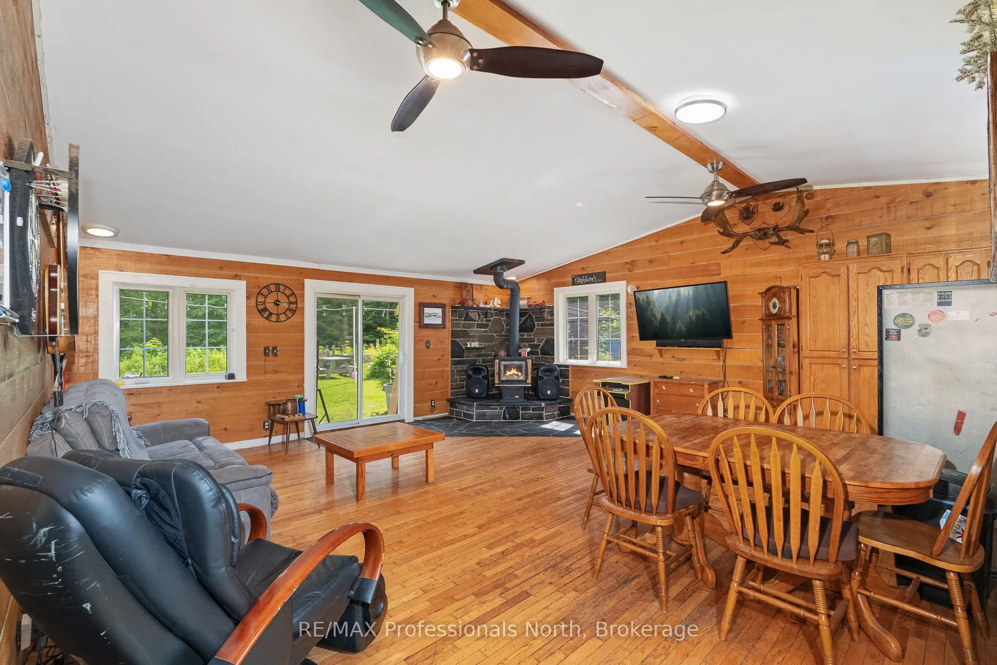 187 Stephenson 4 Road W