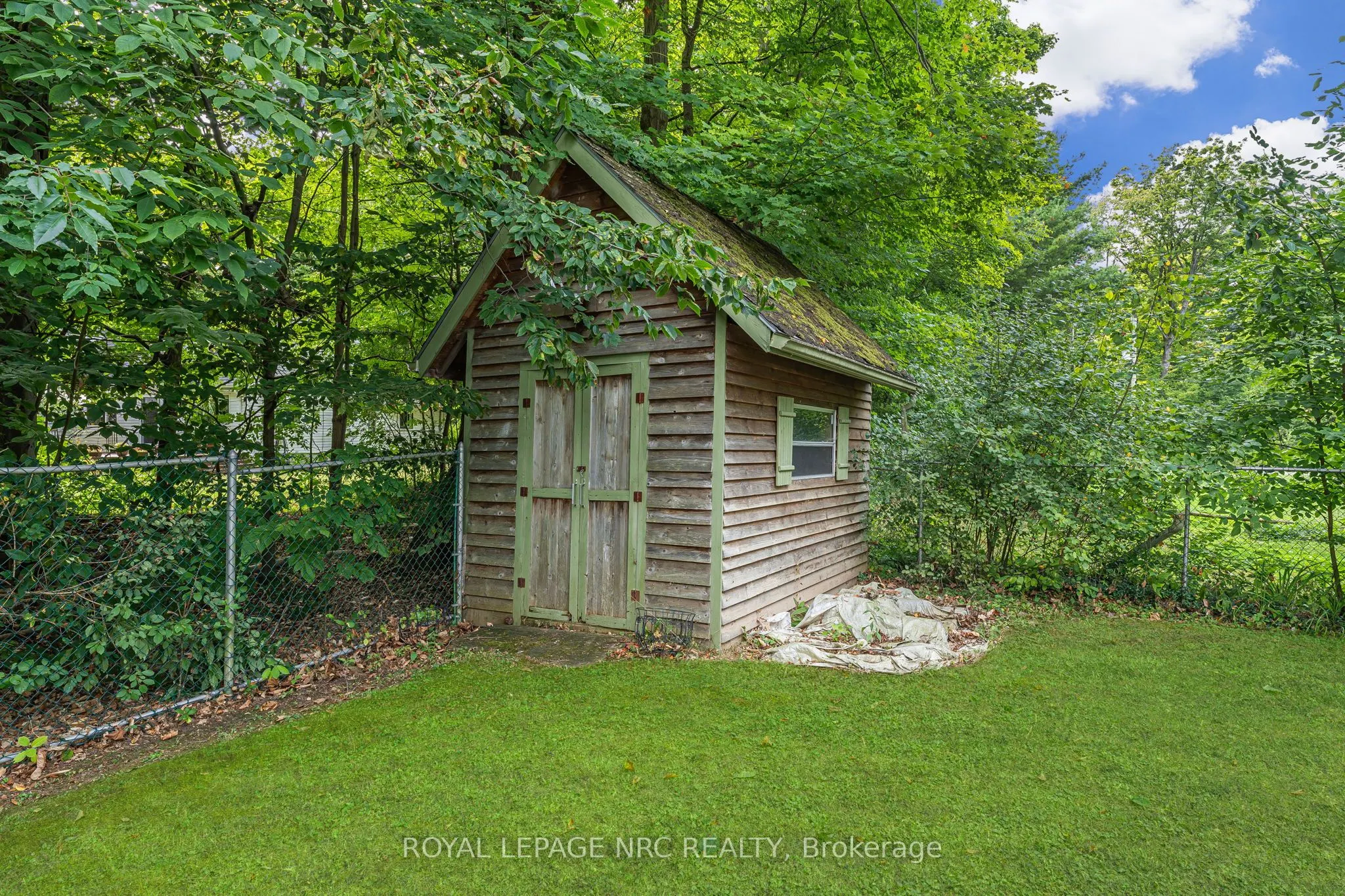 445 Gloria Road