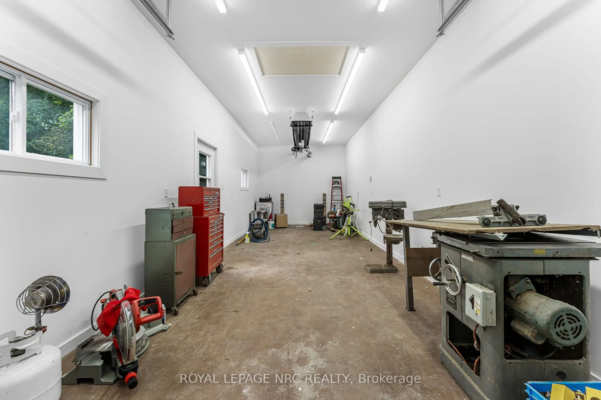 445 Gloria Road