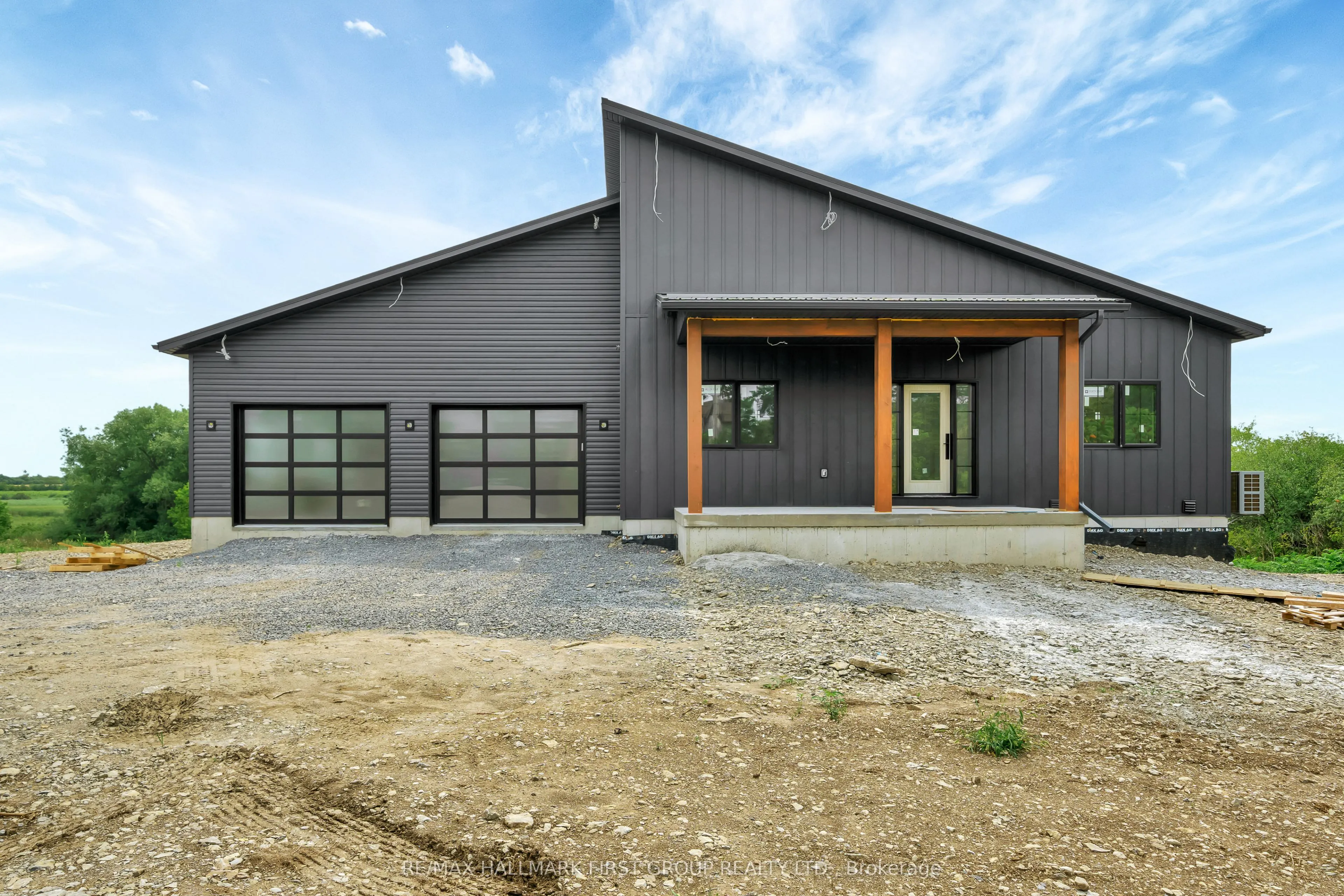 19115 Loyalist Parkway