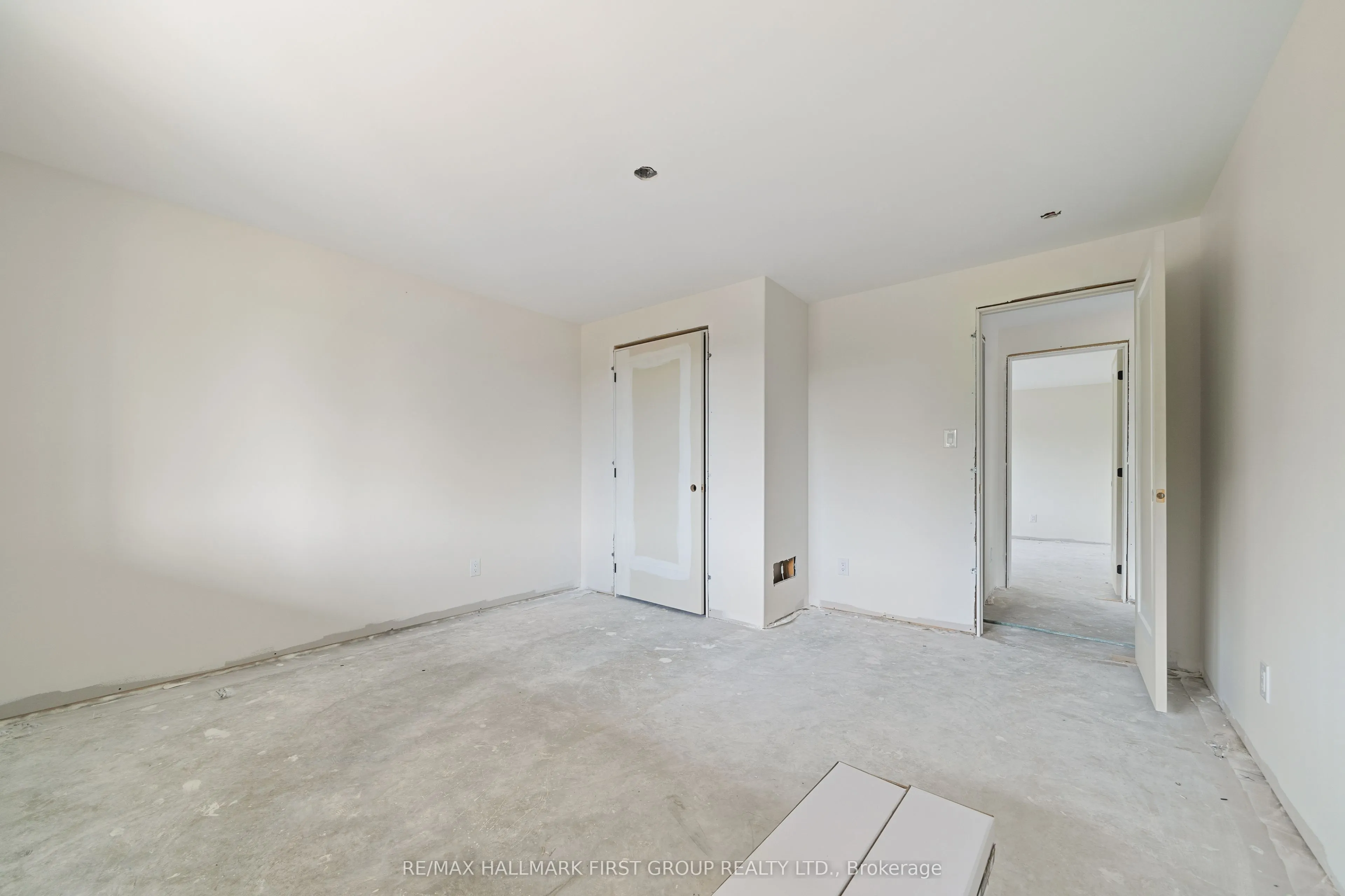 19115 Loyalist Parkway