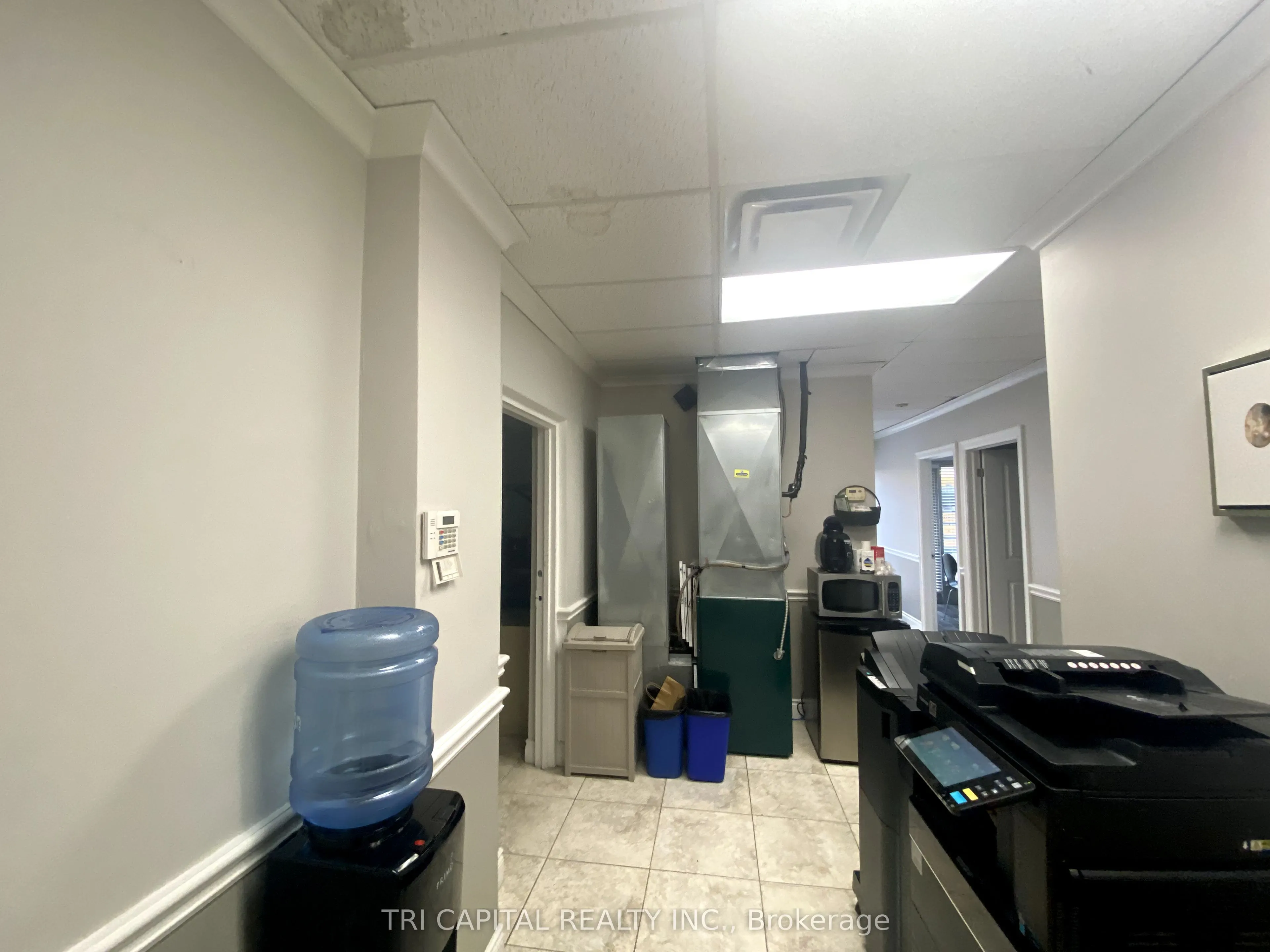 470 Dundas Street, #106