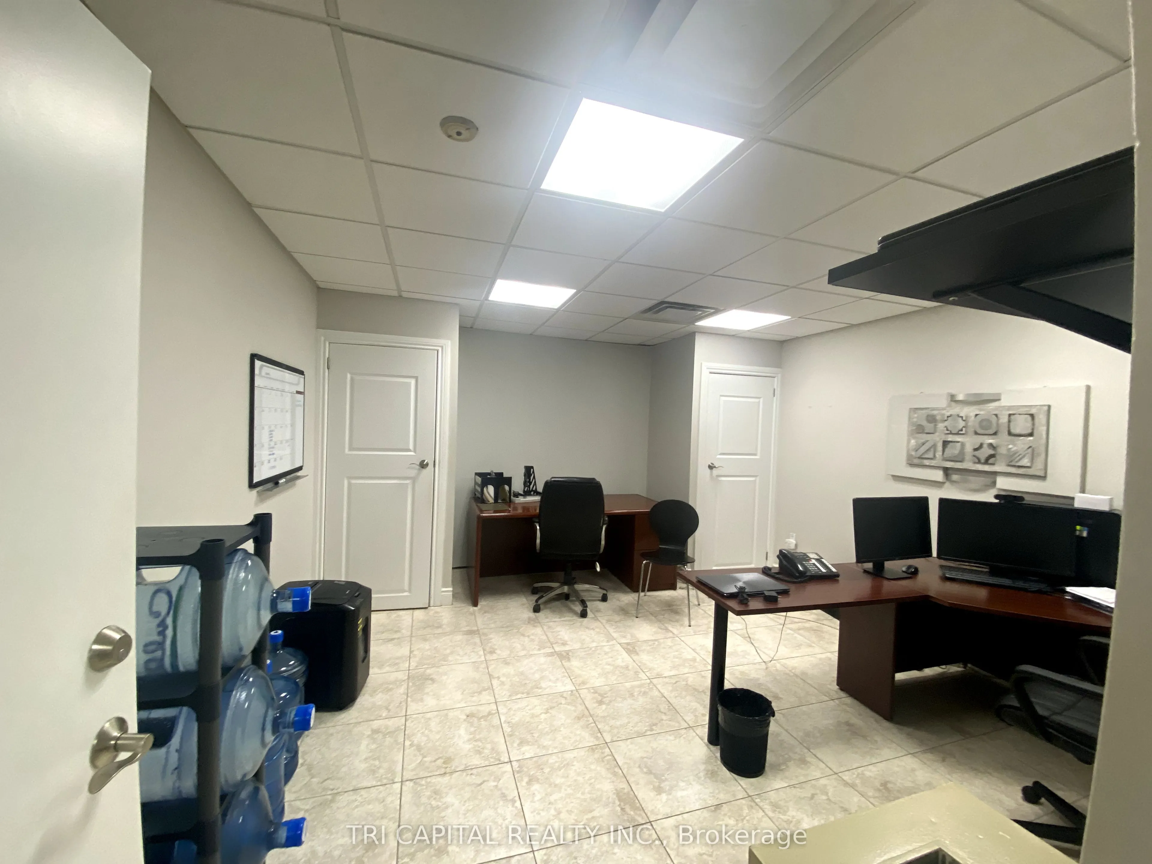 470 Dundas Street, #106