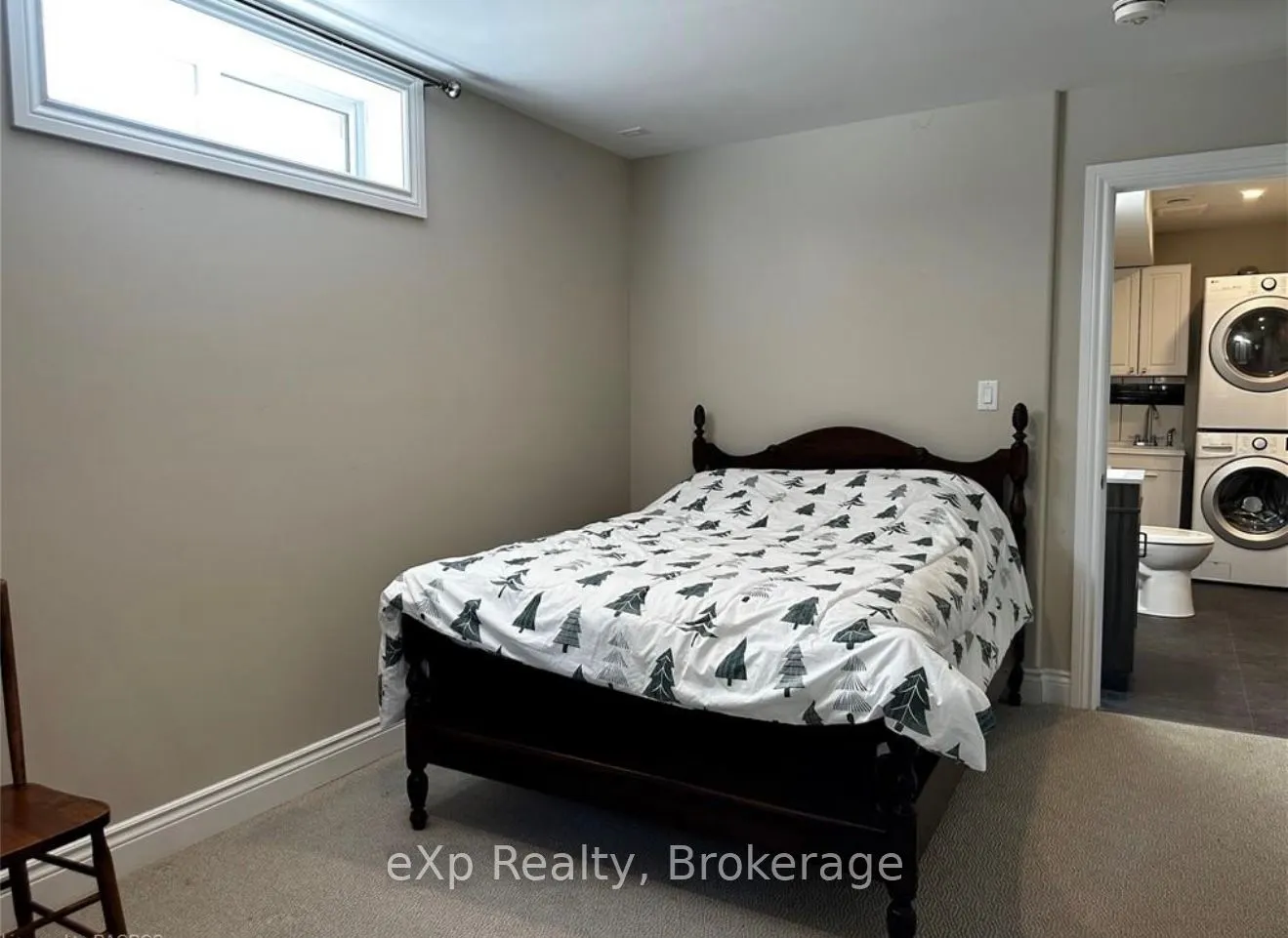 502435 Grey Road 1 Road