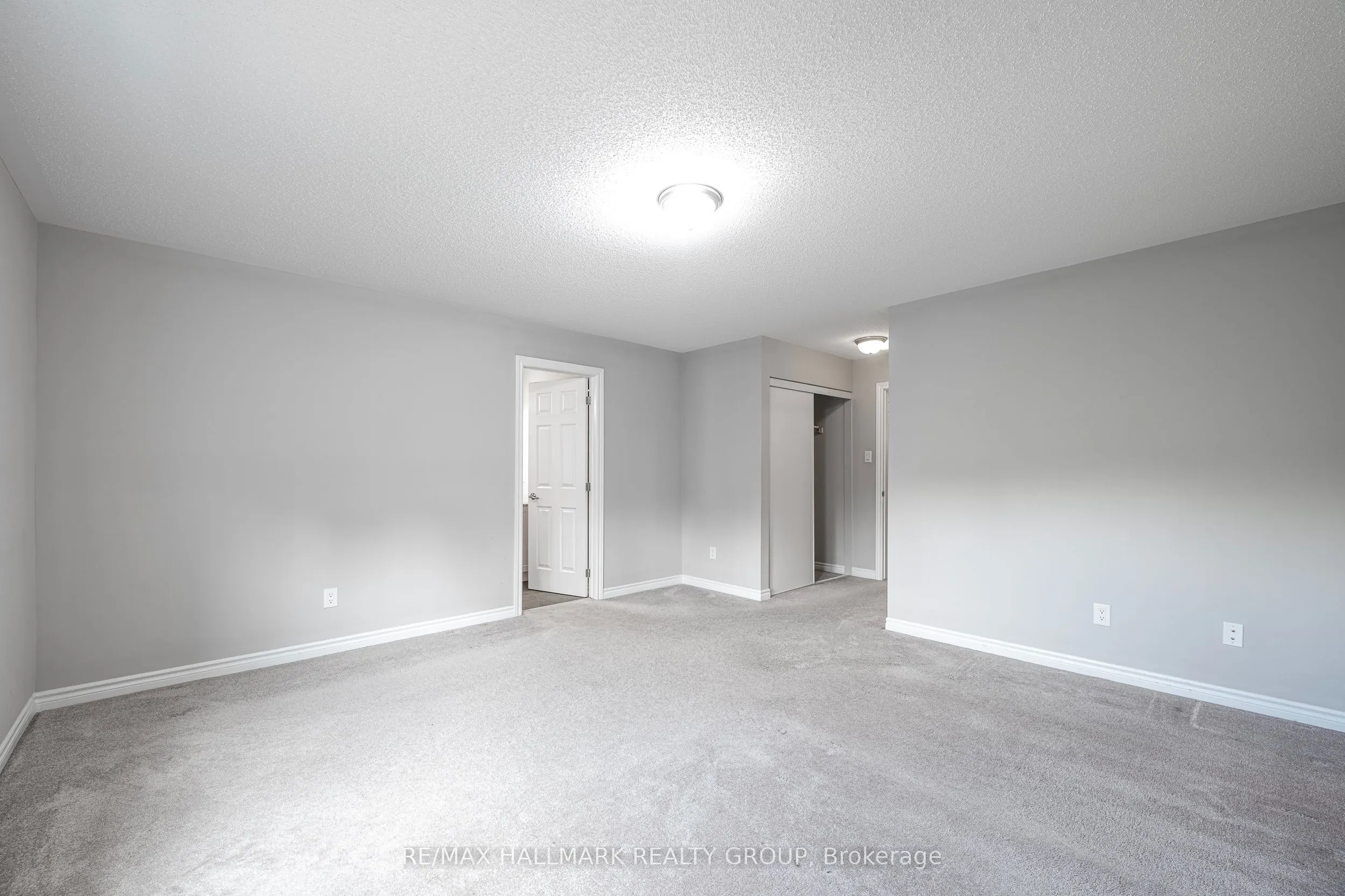 738 Mayfly Crescent