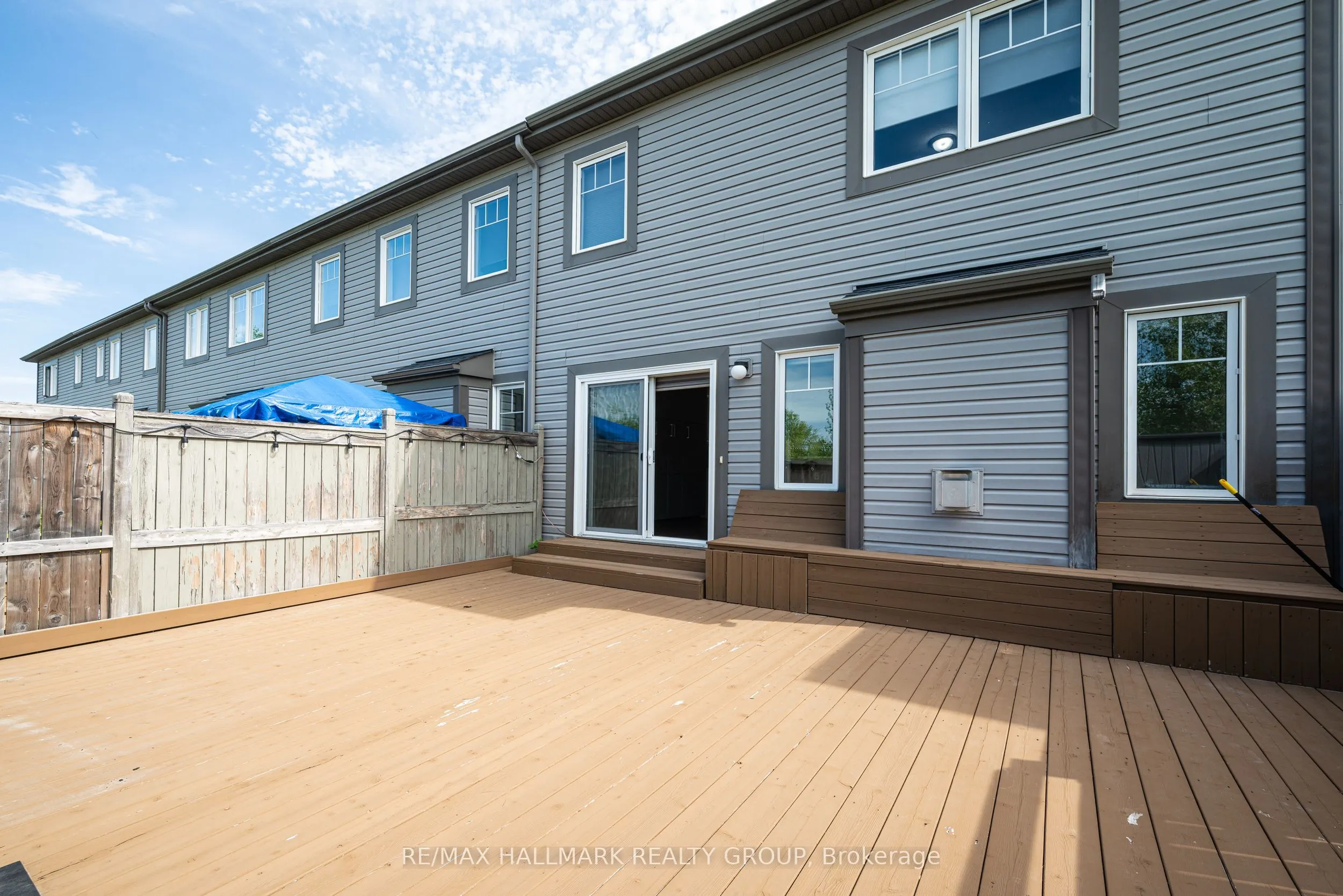 738 Mayfly Crescent