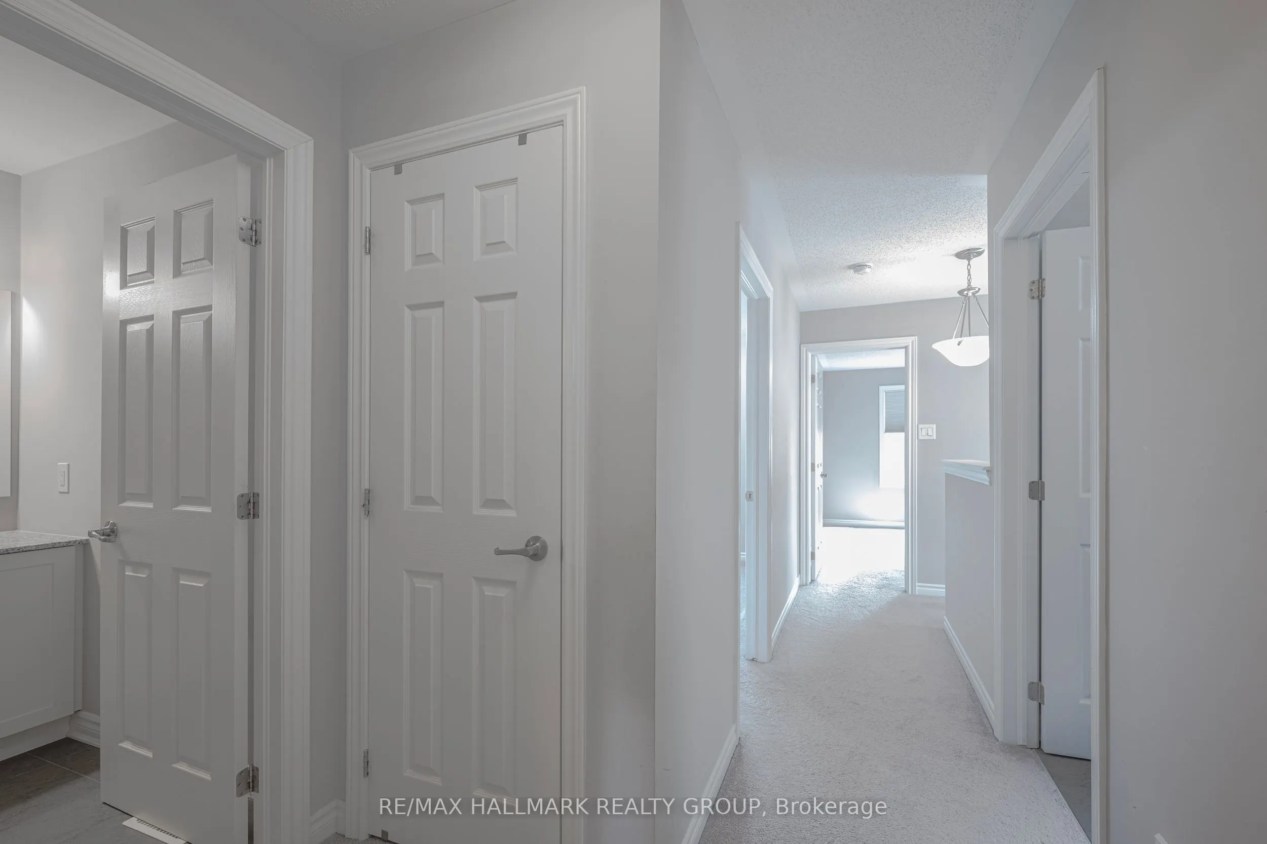 738 Mayfly Crescent
