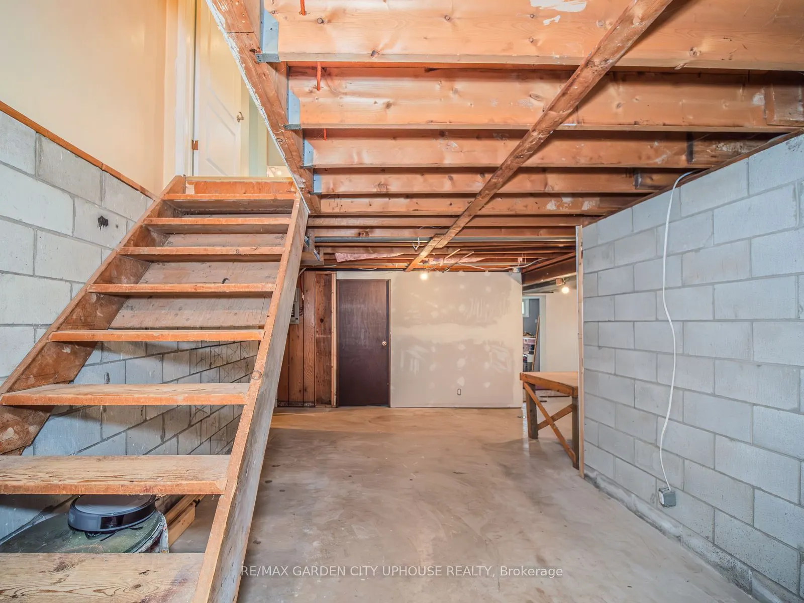 373 Darby Road