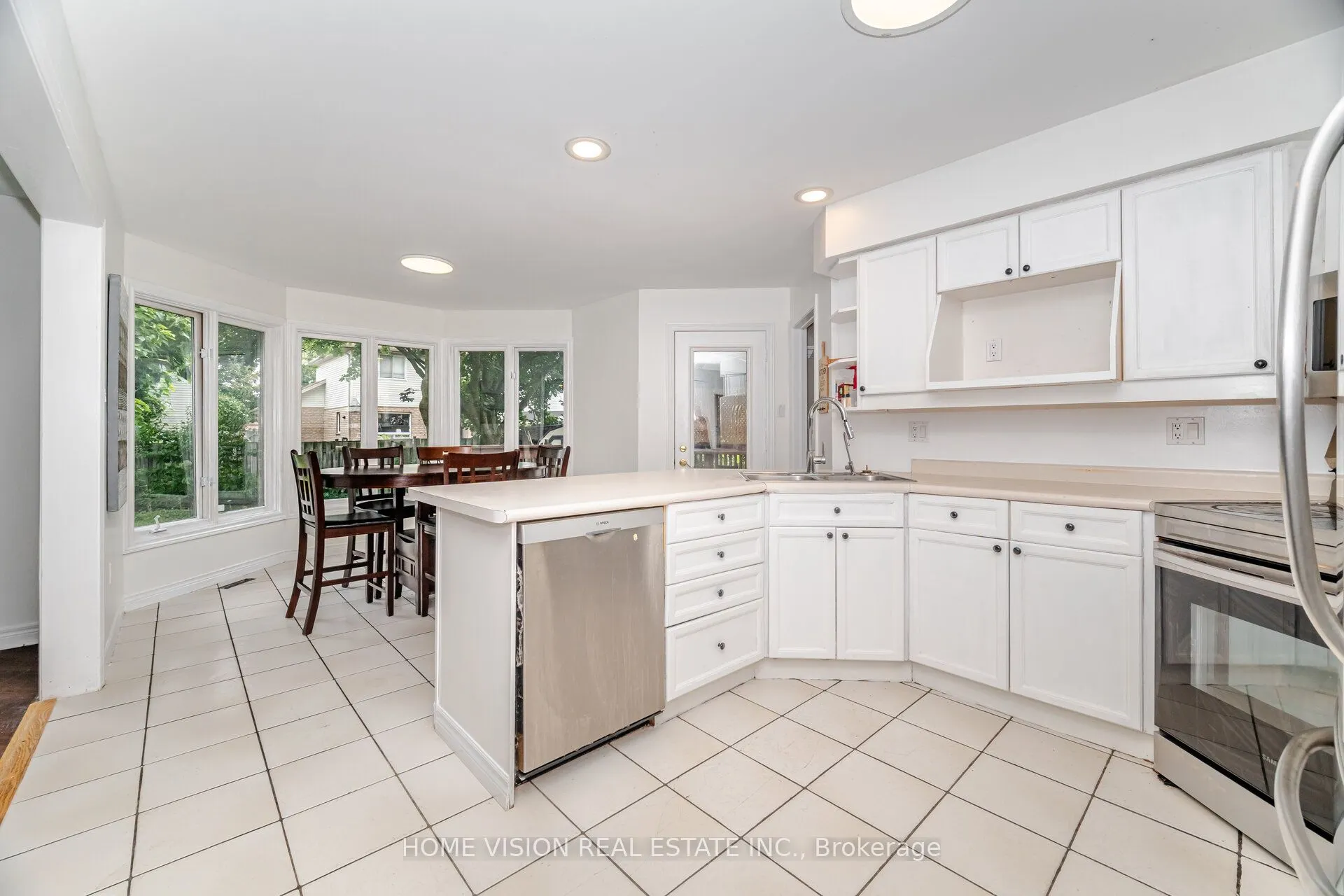 14 Wintergarden Road
