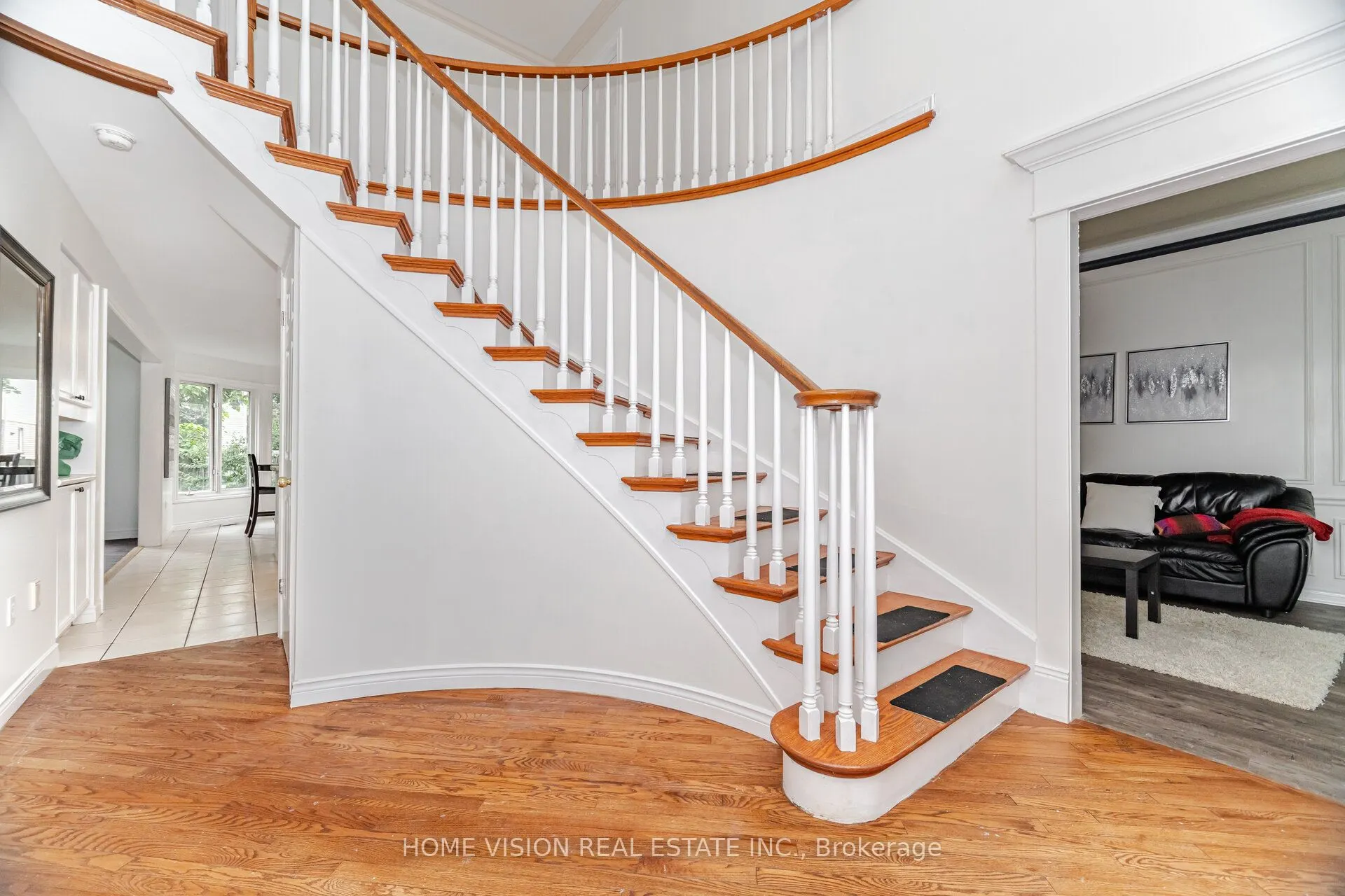 14 Wintergarden Road