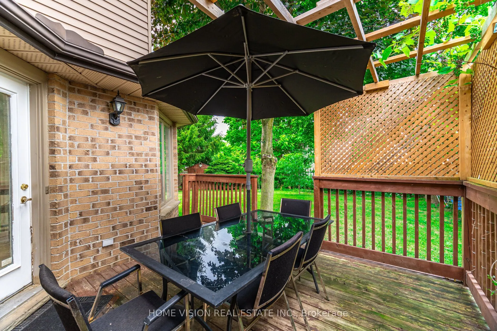 14 Wintergarden Road