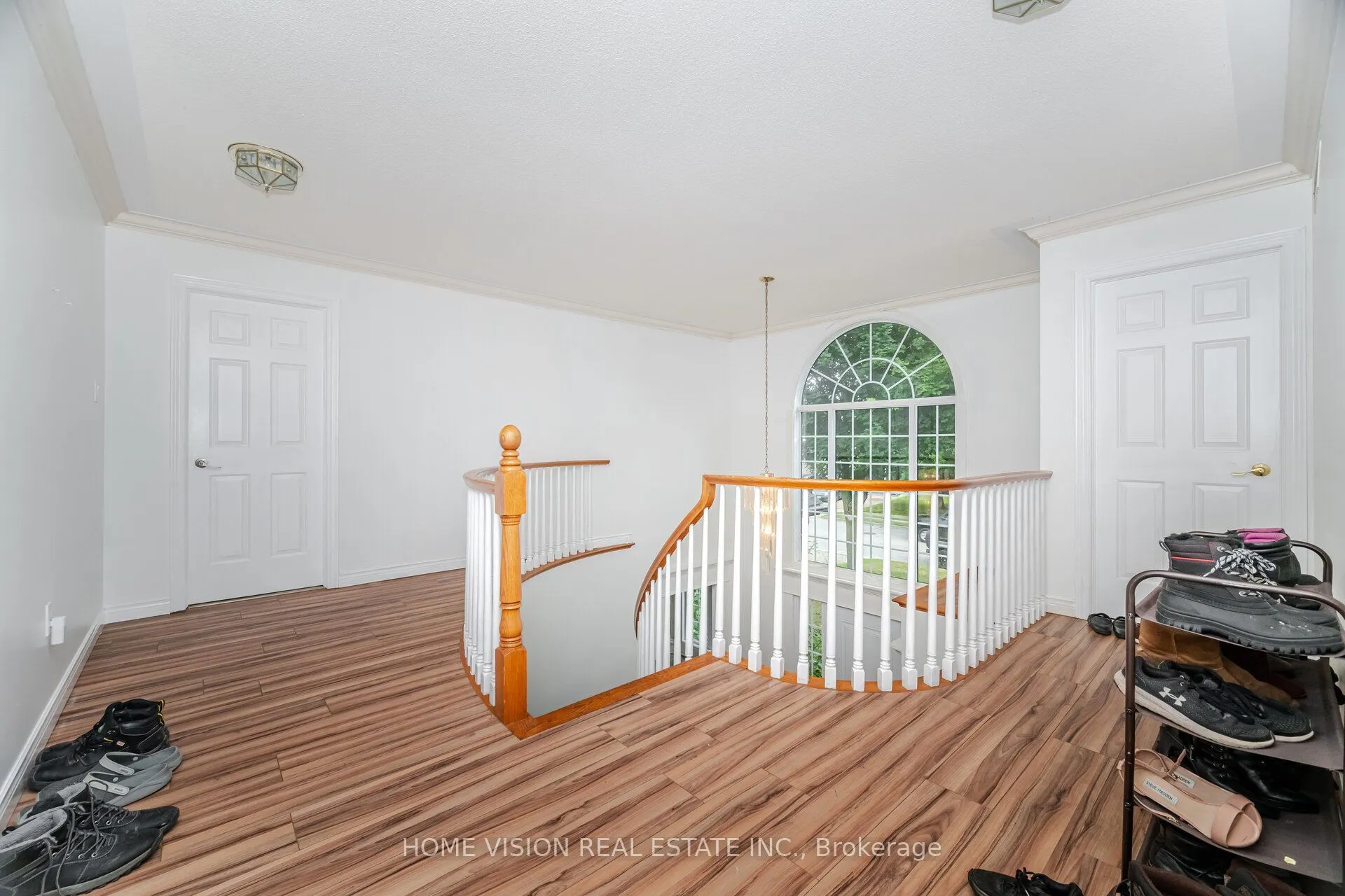 14 Wintergarden Road