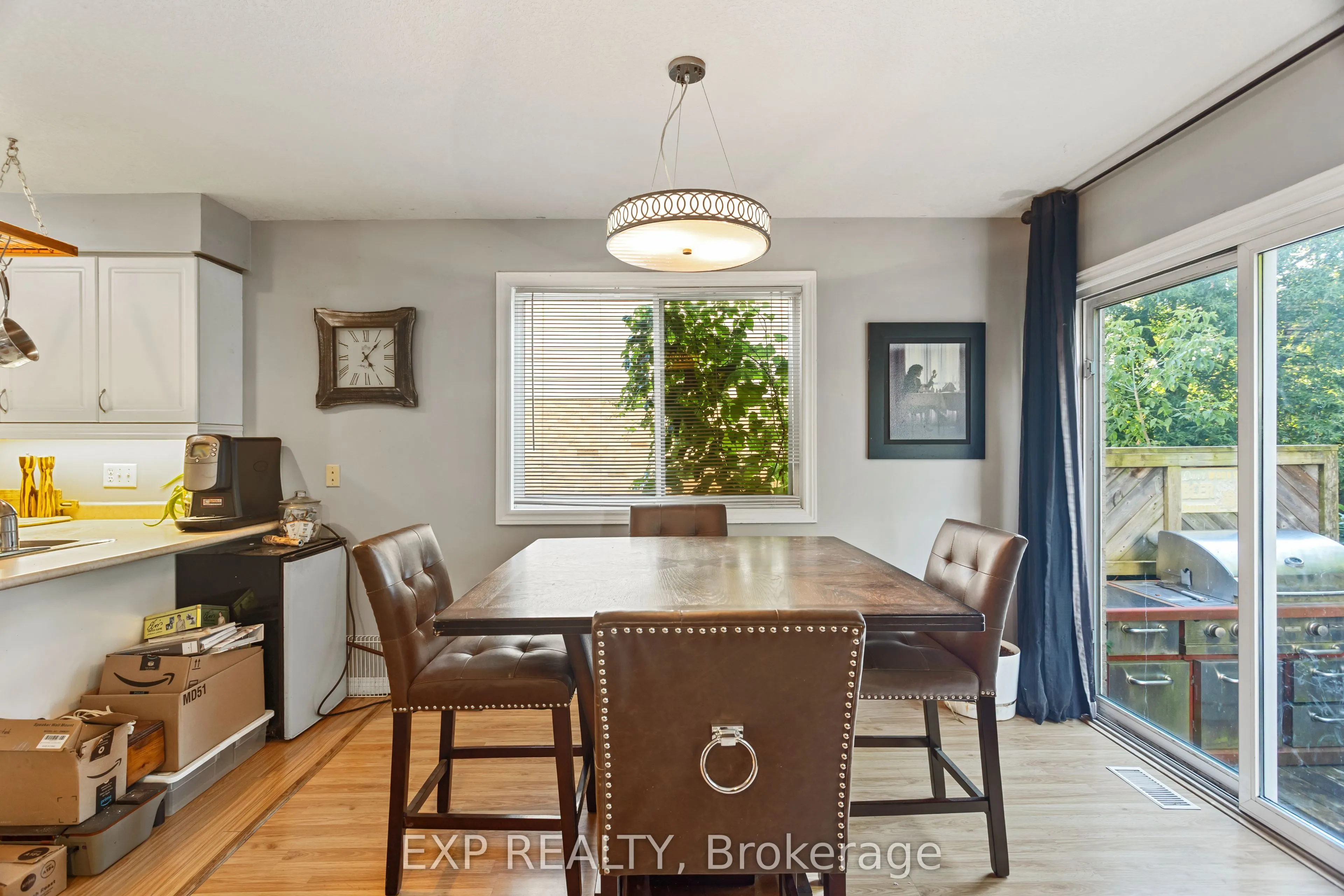 118 Chateau Crescent