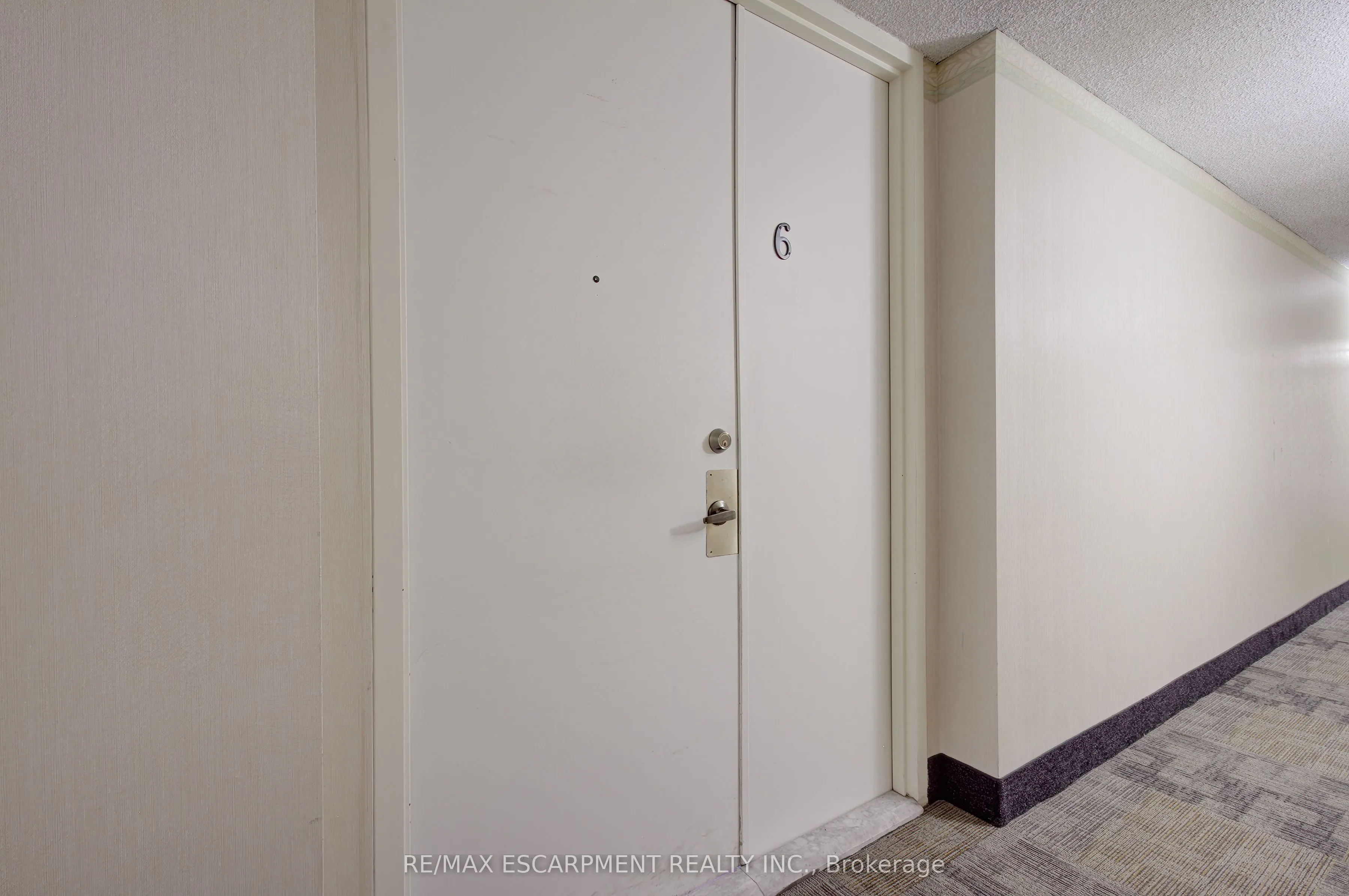 222 Jackson Street W, #1406